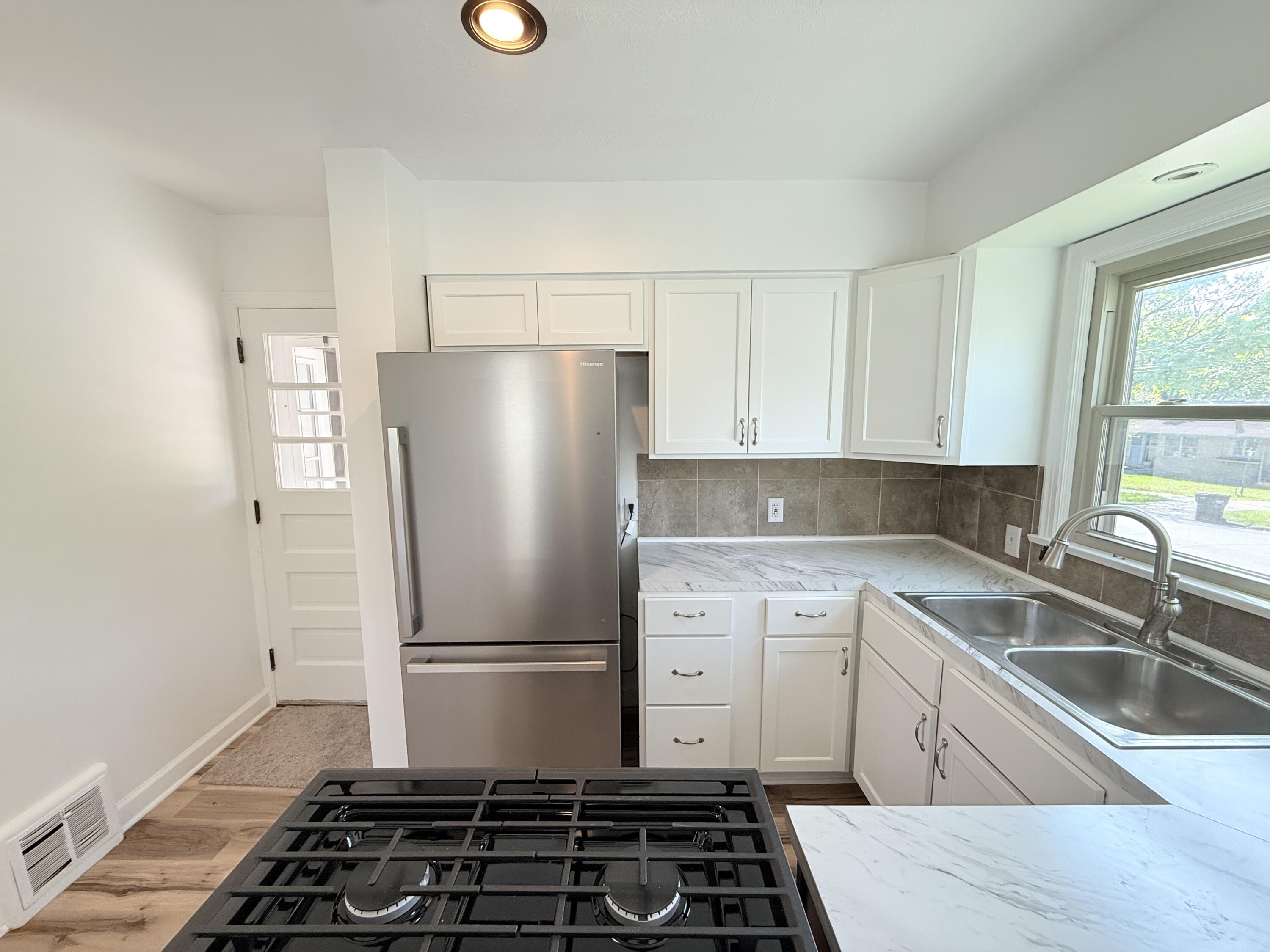 1350 Giddings Avenue SE Grand Rapids MI 49506