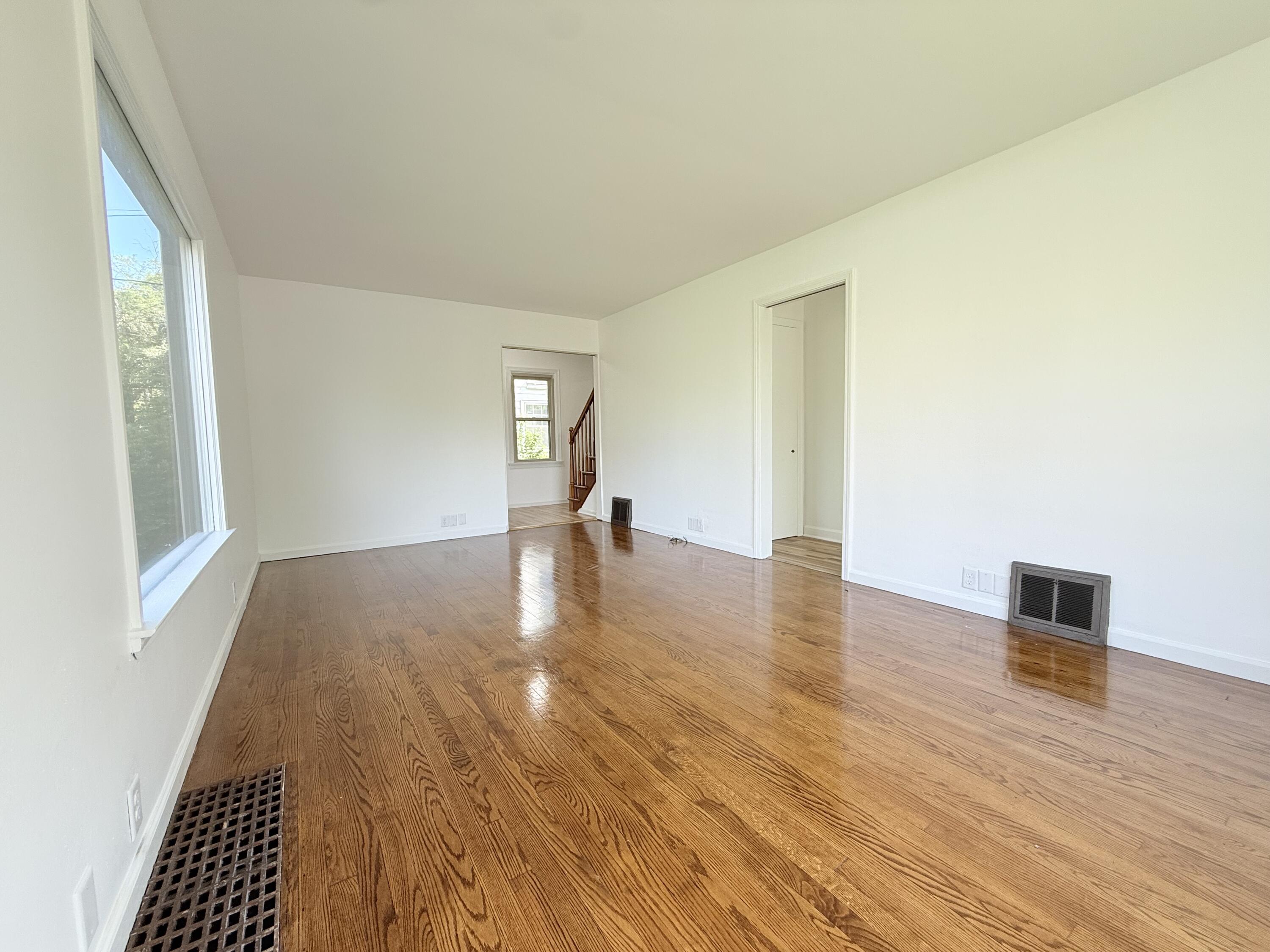 1350 Giddings Avenue SE Grand Rapids MI 49506
