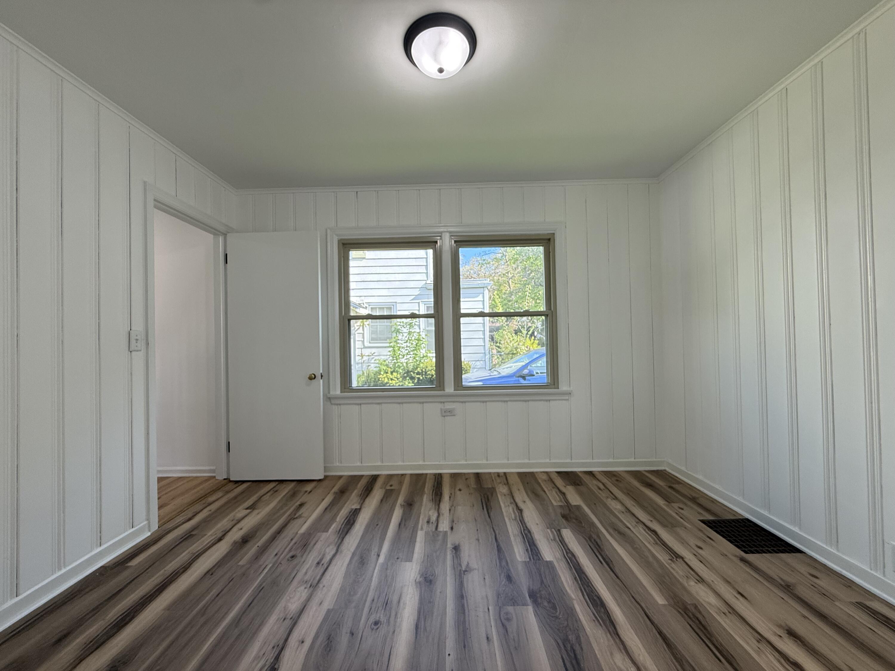 1350 Giddings Avenue SE Grand Rapids MI 49506