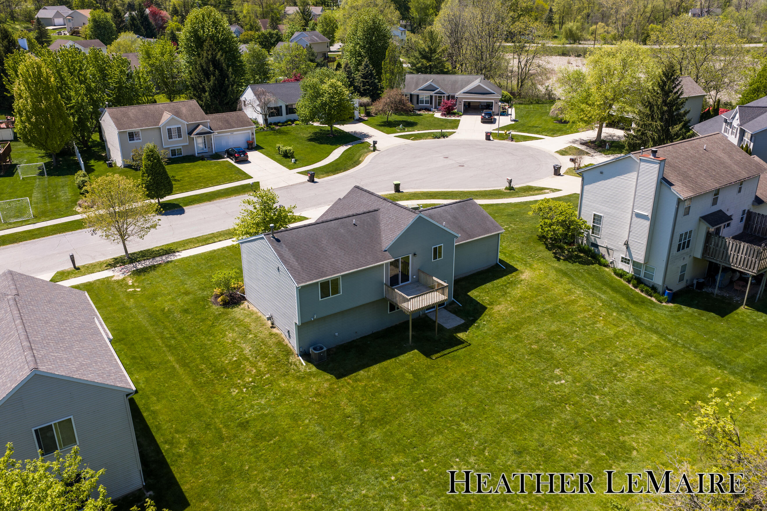 2070 Shiloh Point Drive SE Grand Rapids MI 49546