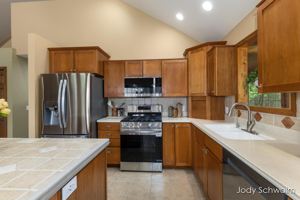 2175 Orshal Road Muskegon MI 49445