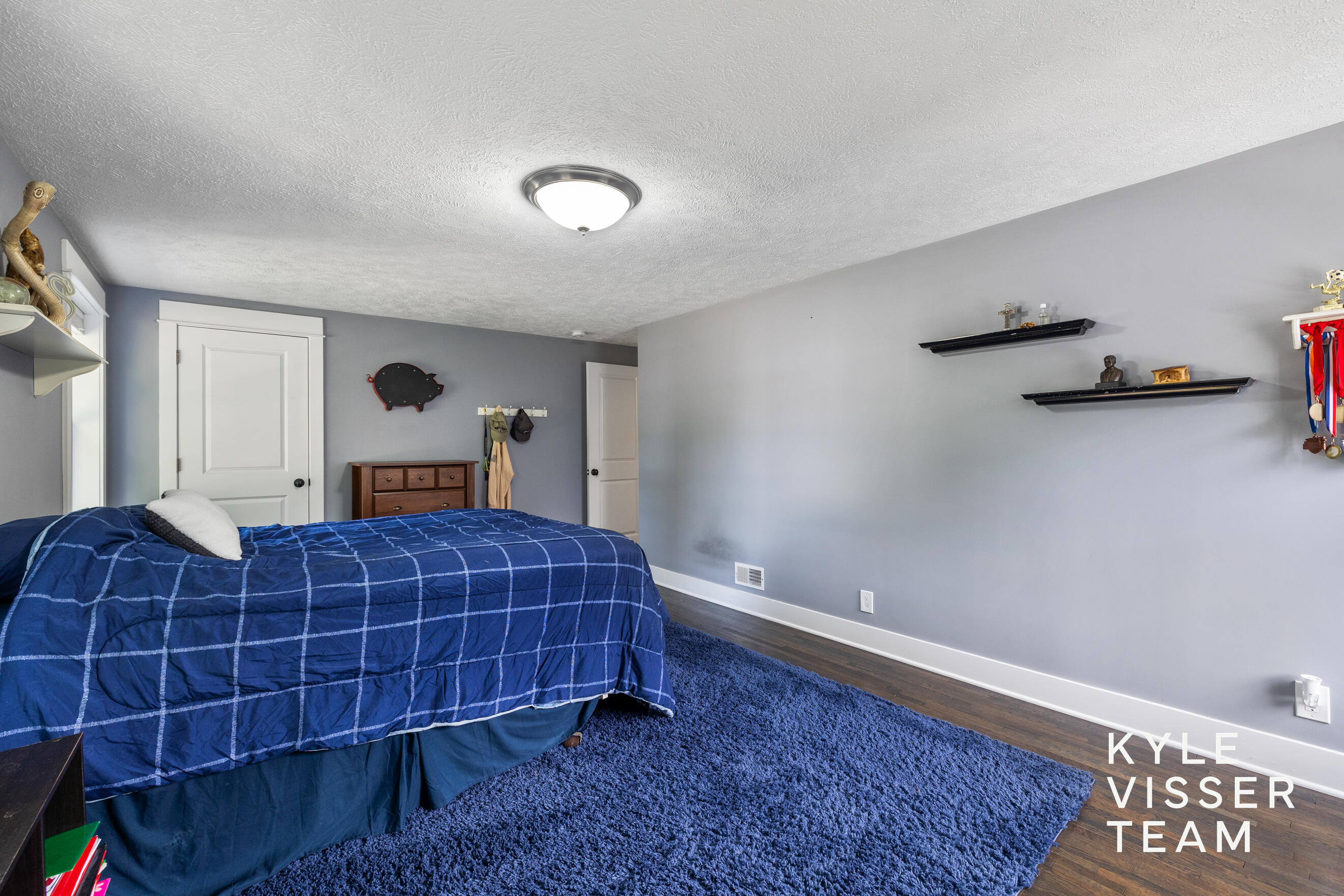 2412 Lake Drive SE East Grand Rapids MI 49506