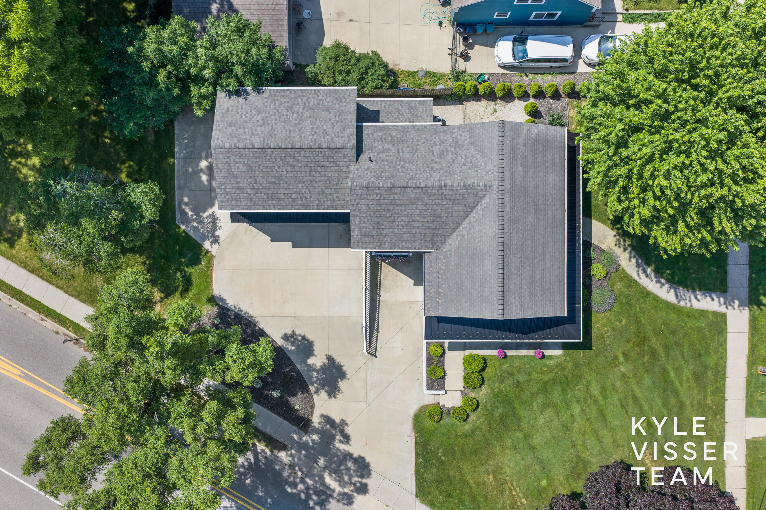 2412 Lake Drive SE East Grand Rapids MI 49506