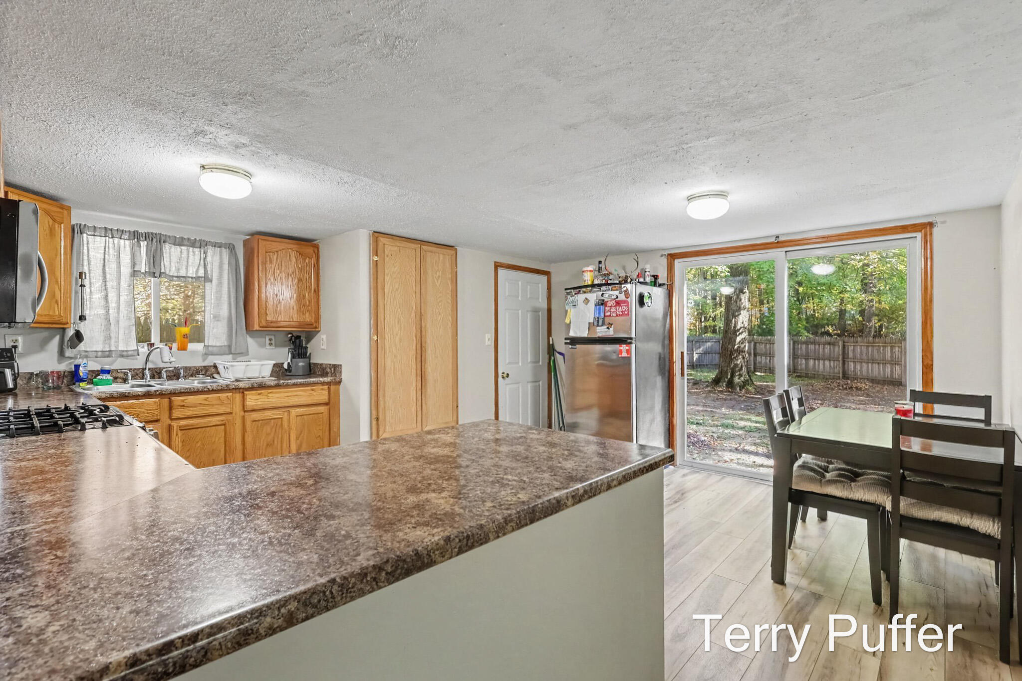 1466 N Scenic Drive Muskegon MI 49445