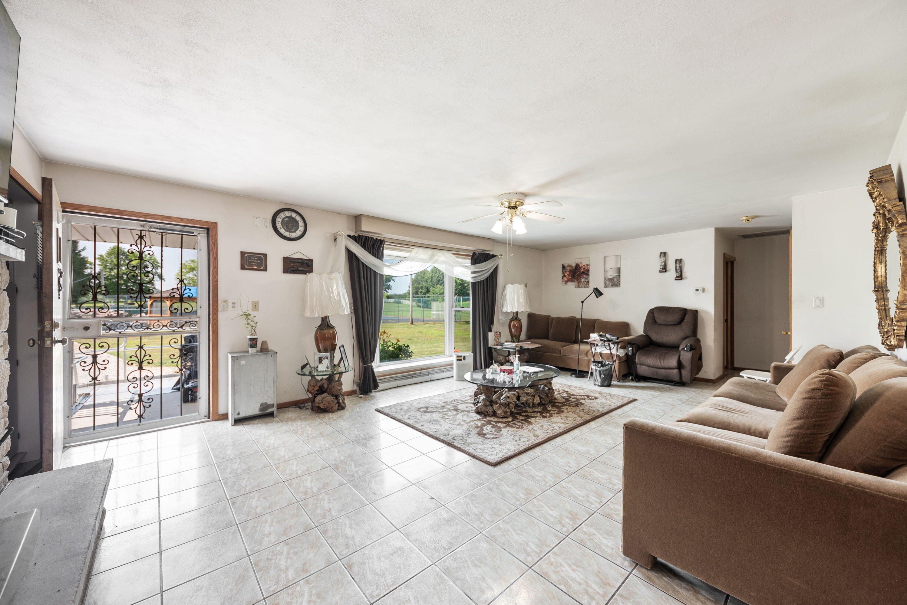 5563 W Spring Creek Road Three Oaks MI 49128