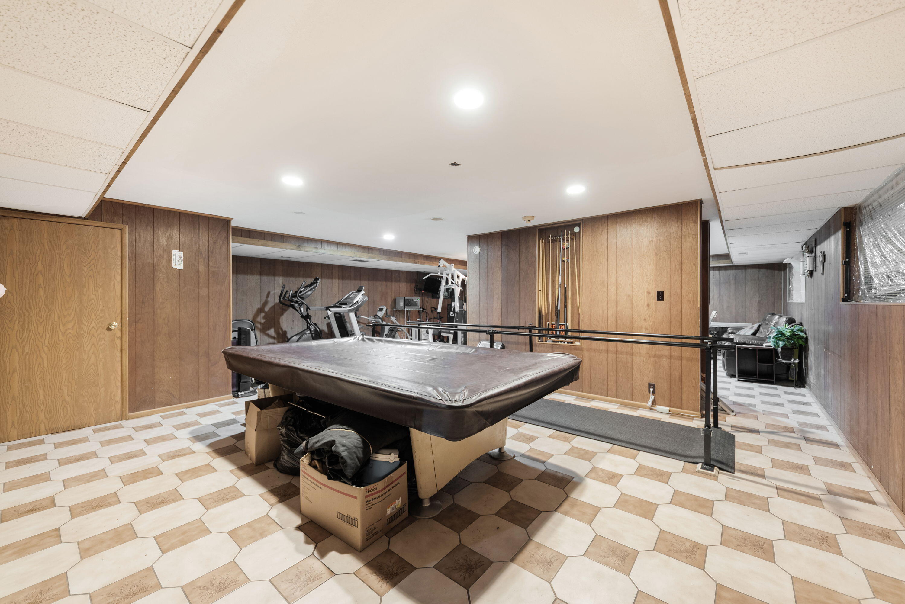 5563 W Spring Creek Road Three Oaks MI 49128