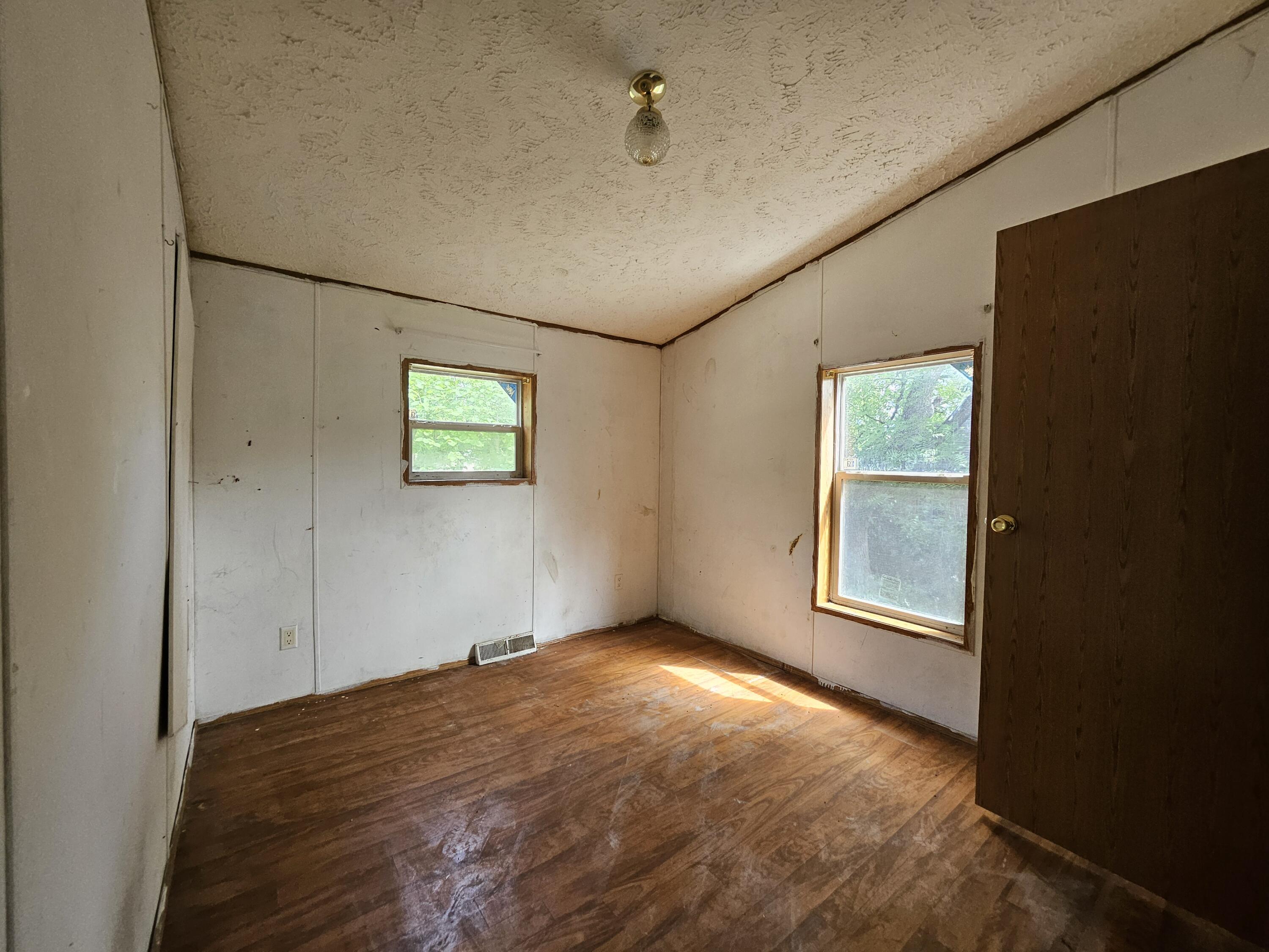 813 Mccourtie Street Kalamazoo MI 49008