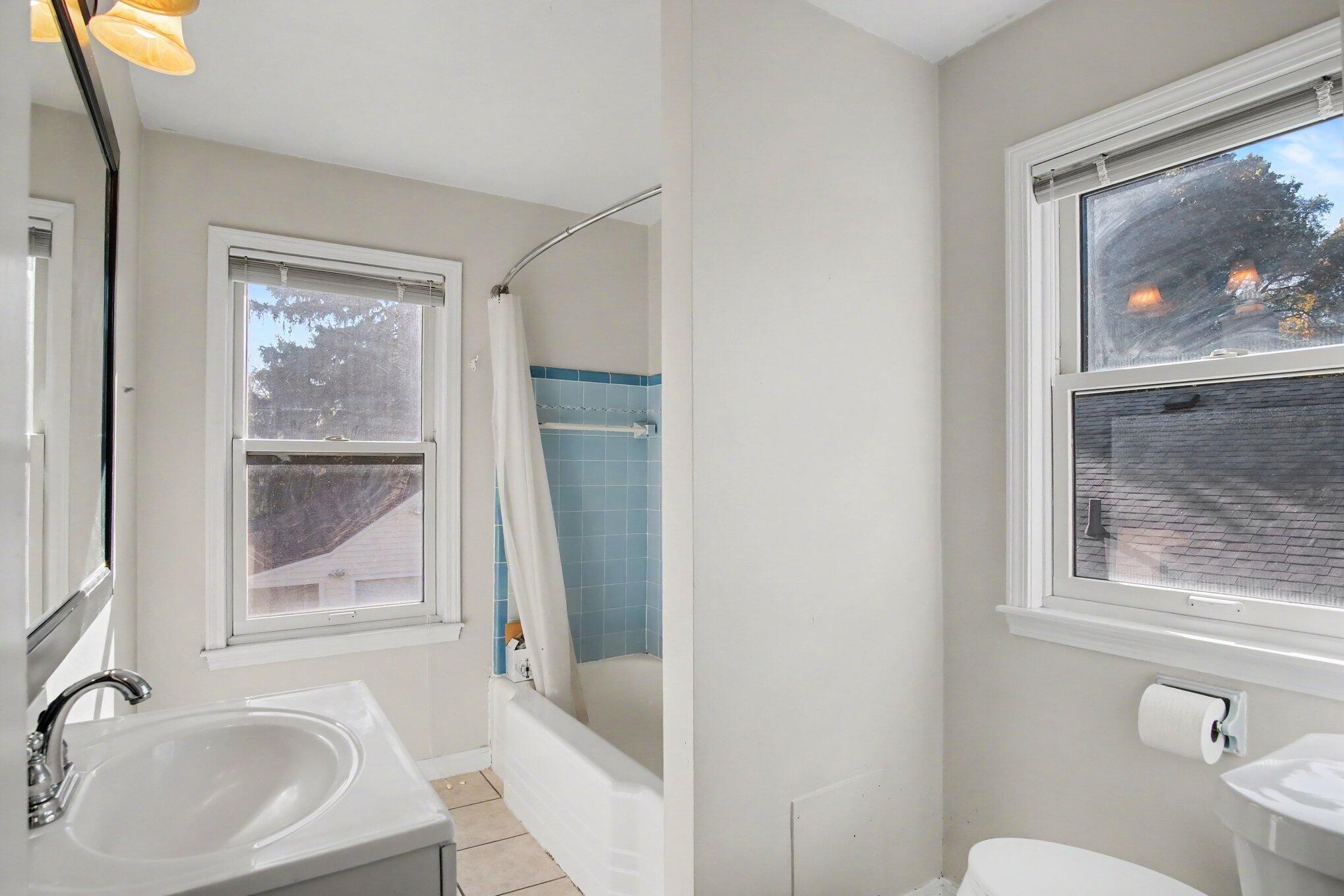 920 Reynard Street SE Grand Rapids MI 49507