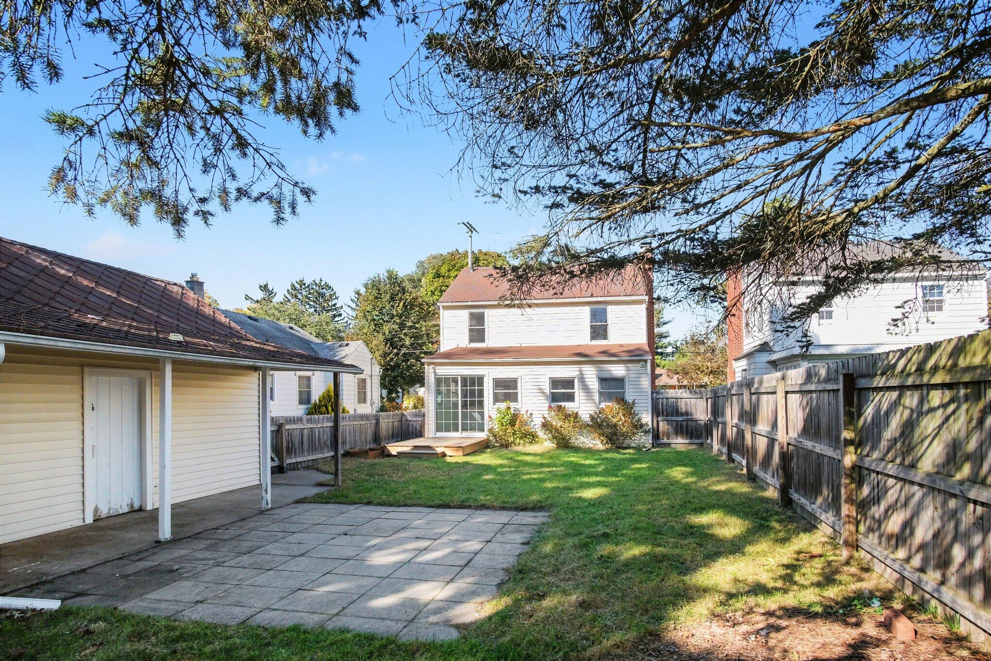 920 Reynard Street SE Grand Rapids MI 49507