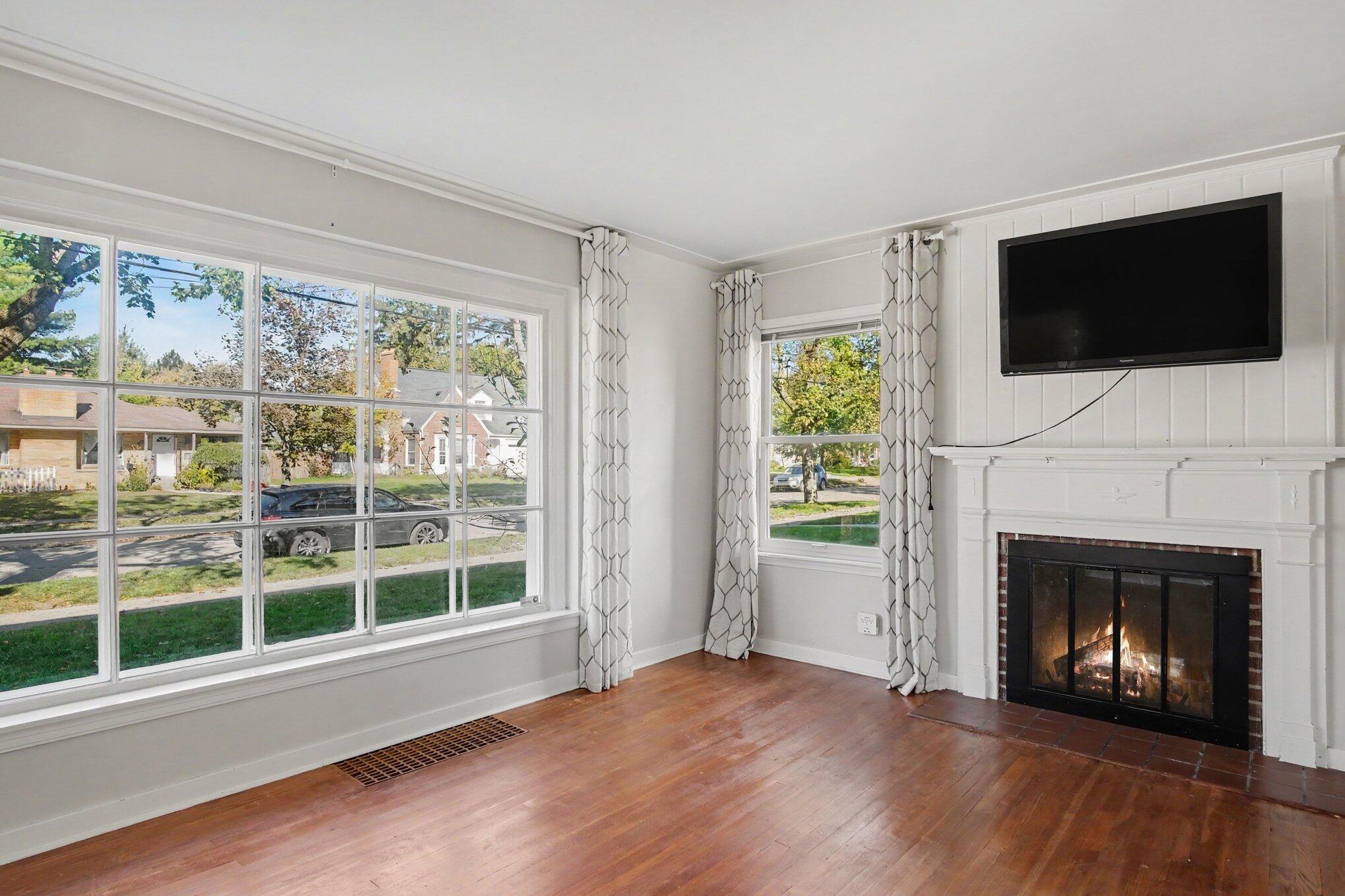 920 Reynard Street SE Grand Rapids MI 49507