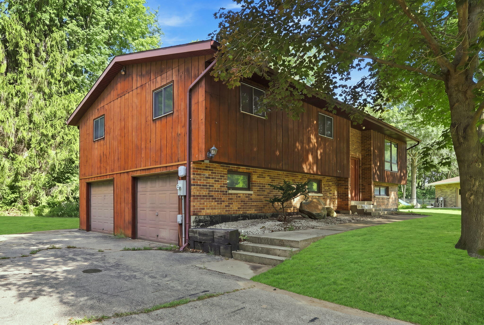 6336 Sycamore Coloma MI 49038