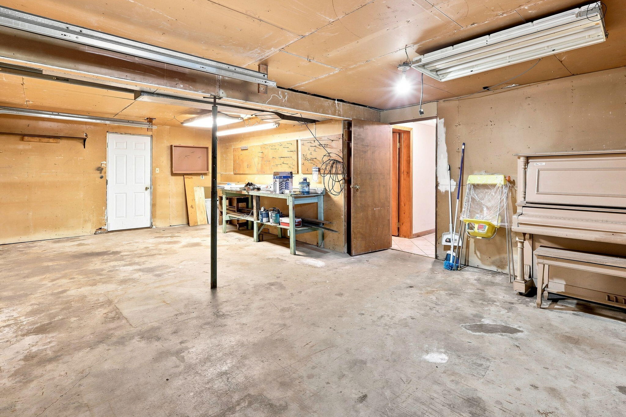 6336 Sycamore Coloma MI 49038