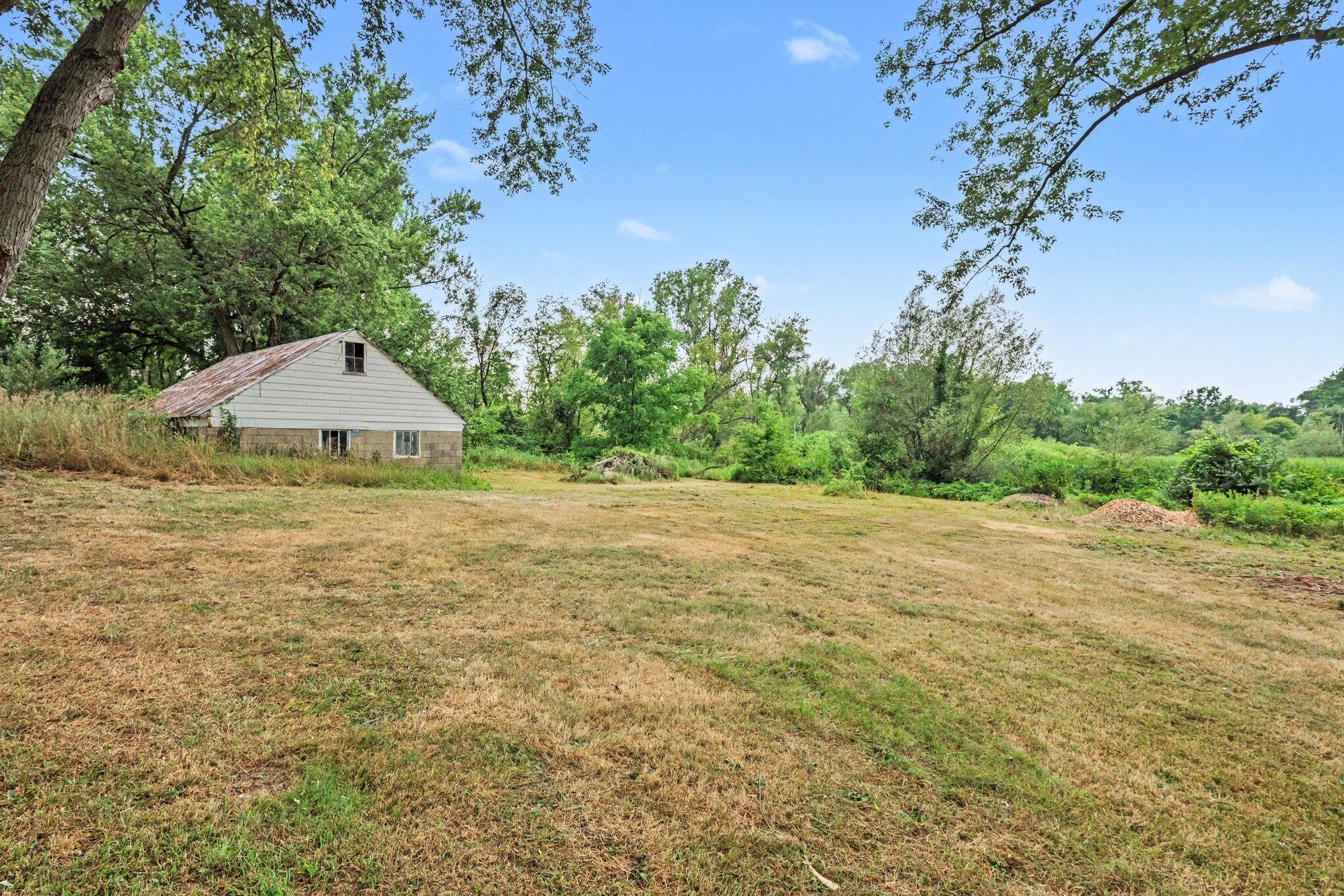 6444 Lovers Lane Portage MI 49002