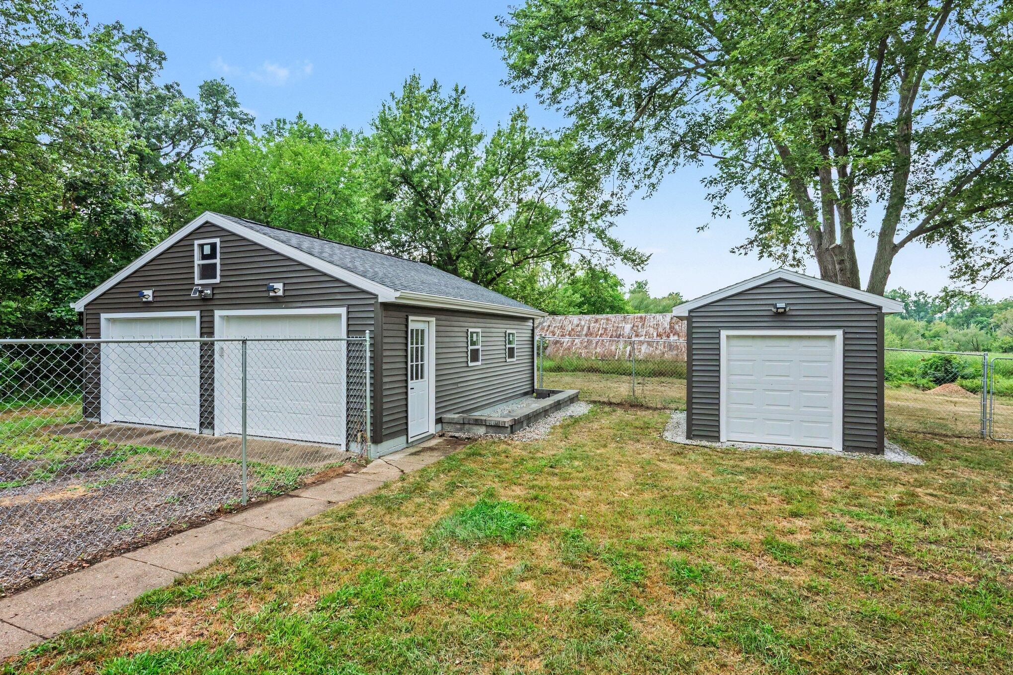 6444 Lovers Lane Portage MI 49002