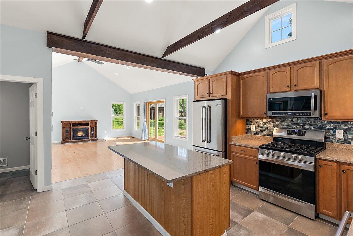 48882 8th Avenue Grand Junction MI 49056