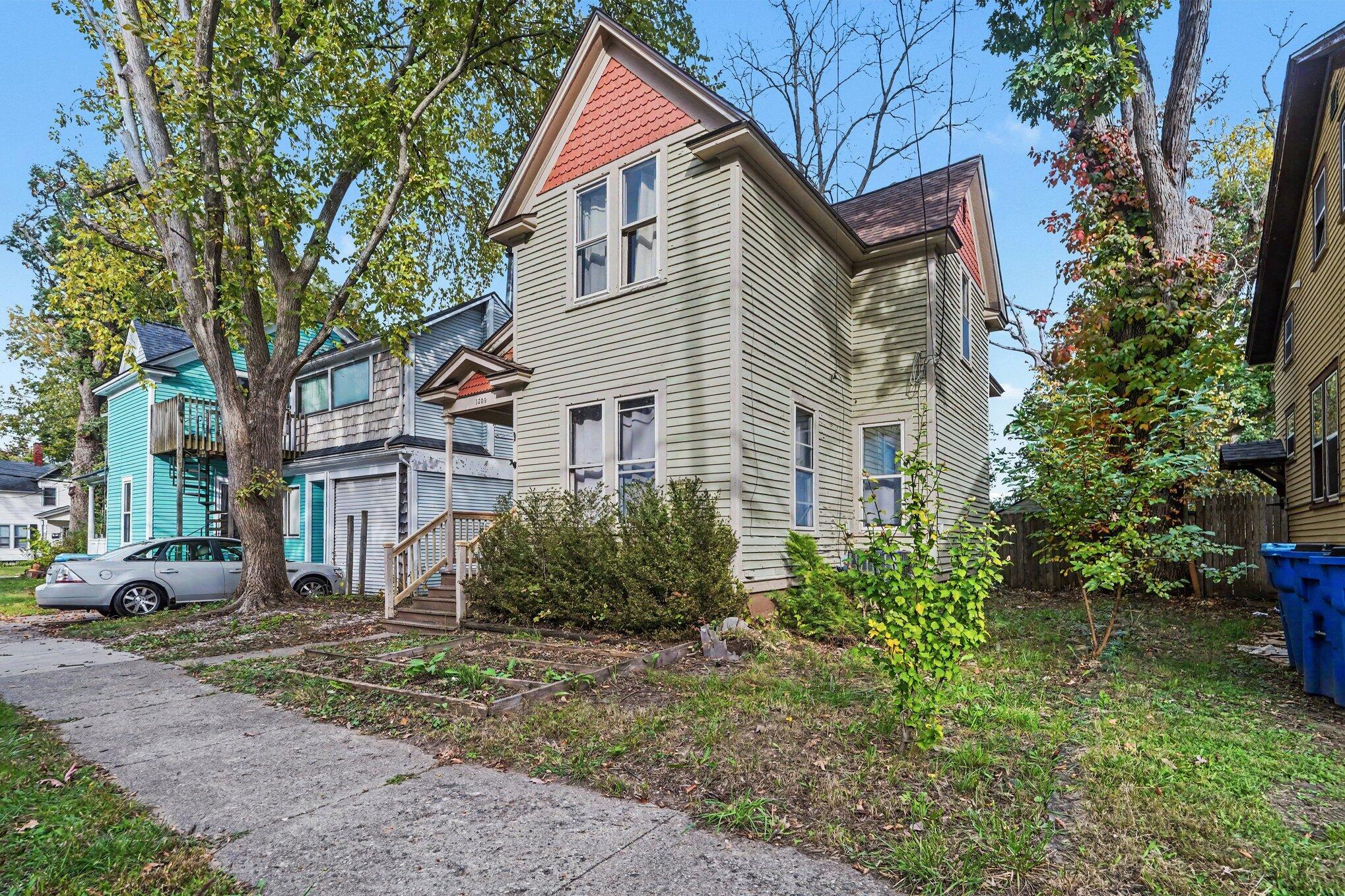 1309 Oak Street Kalamazoo MI 49008