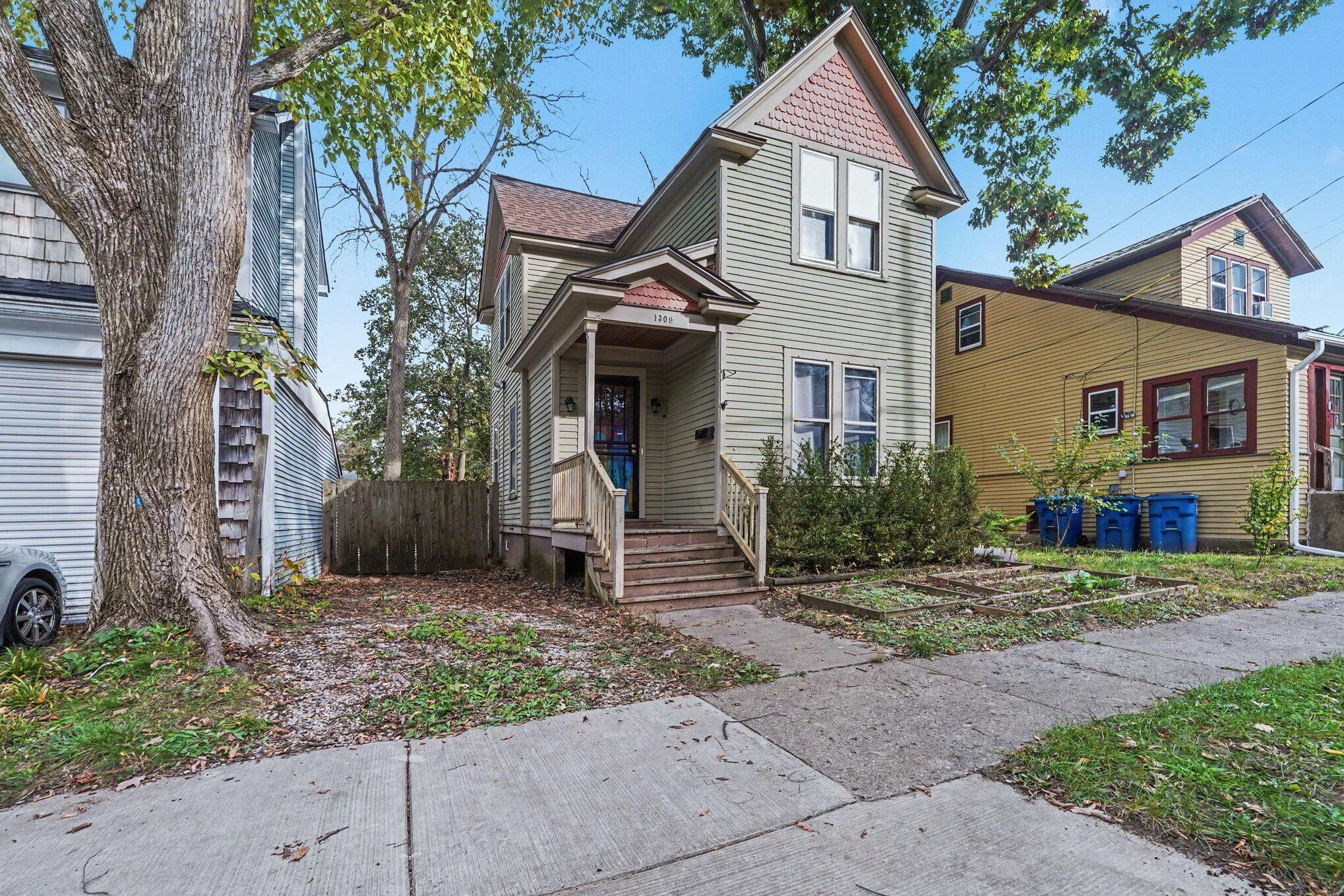 1309 Oak Street Kalamazoo MI 49008