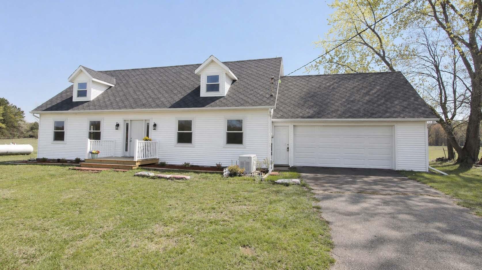 451 27th Street Allegan MI 49010