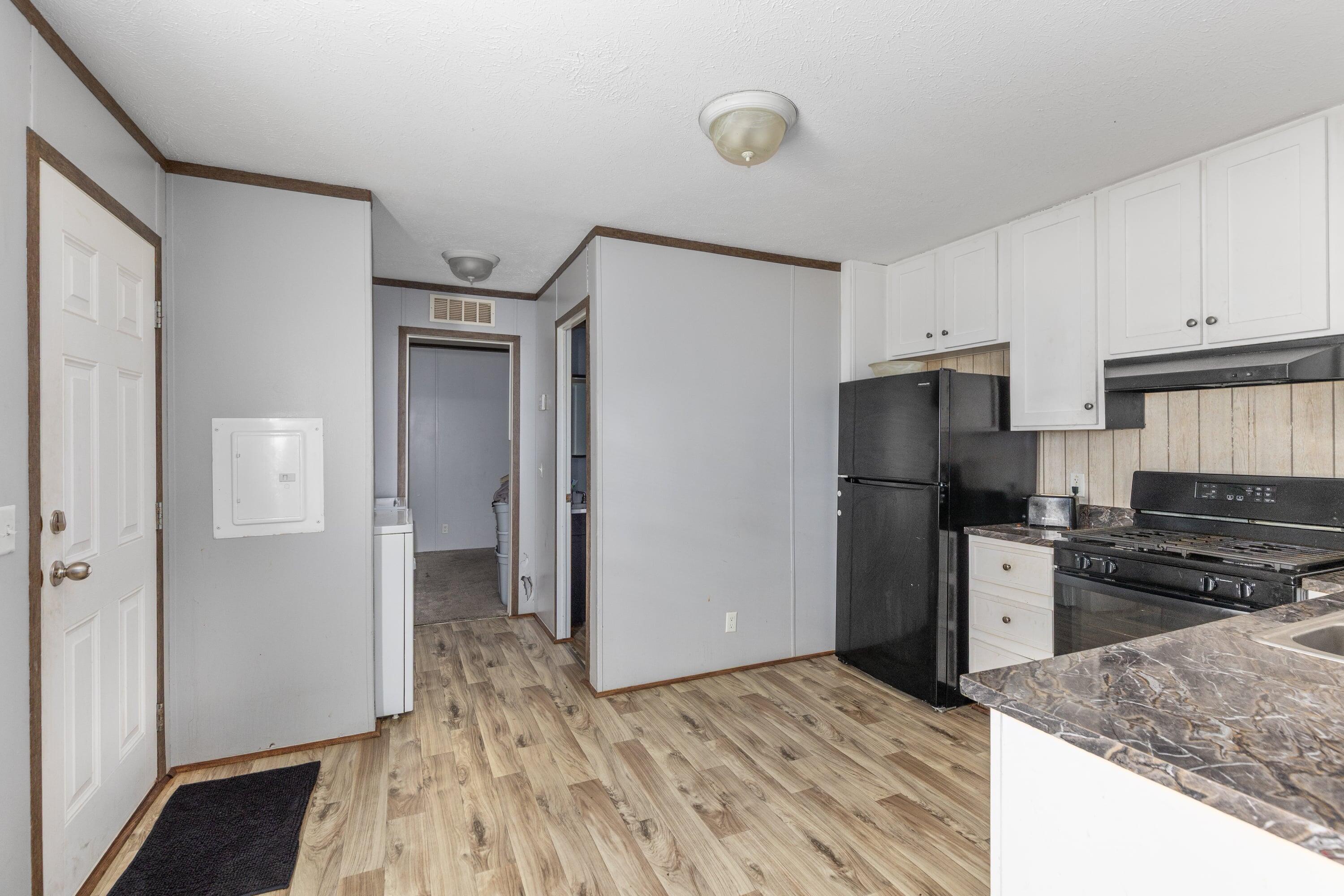 195 S Green Meadow Street SE Grand Rapids MI 49548