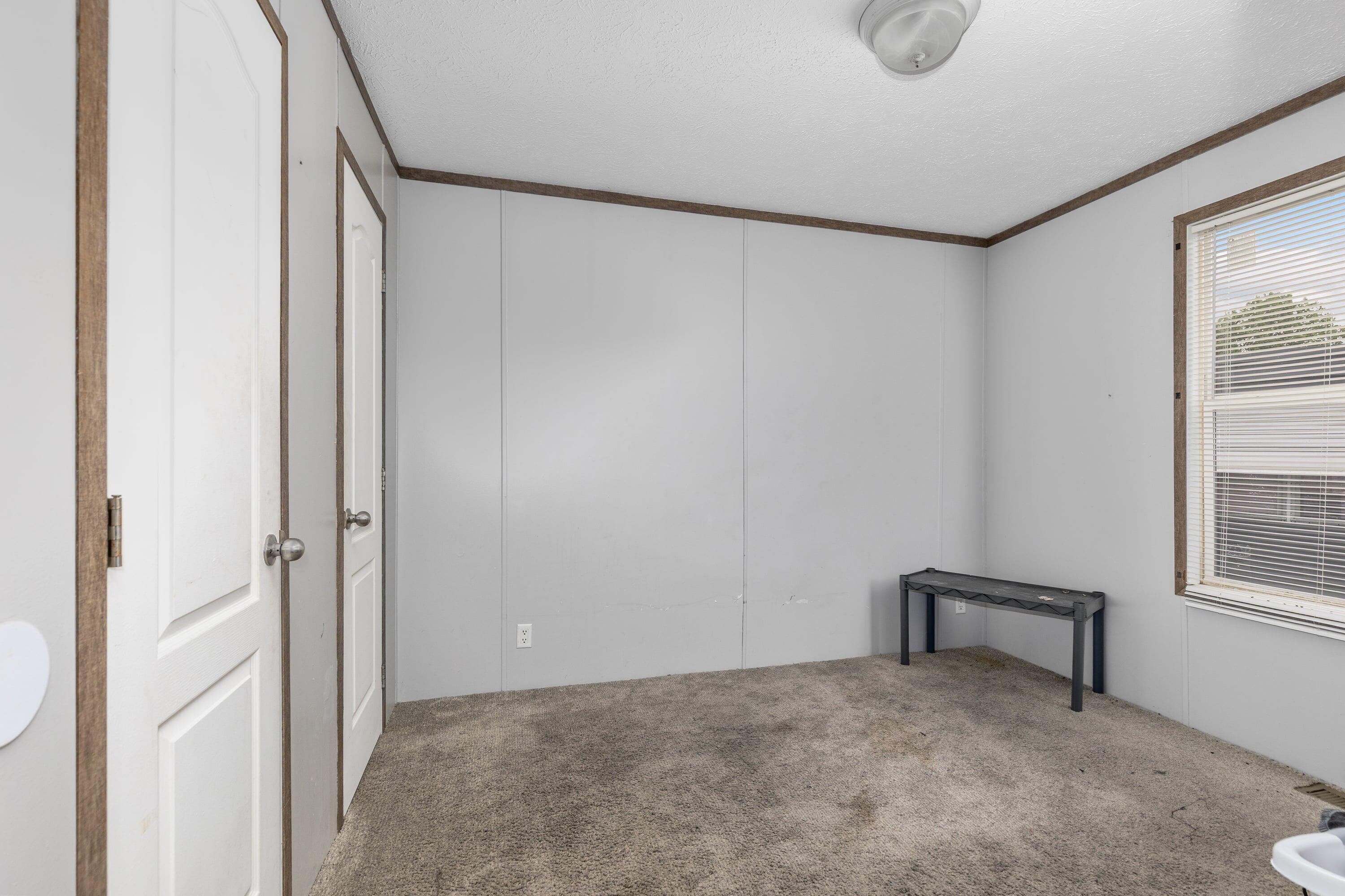 195 S Green Meadow Street SE Grand Rapids MI 49548