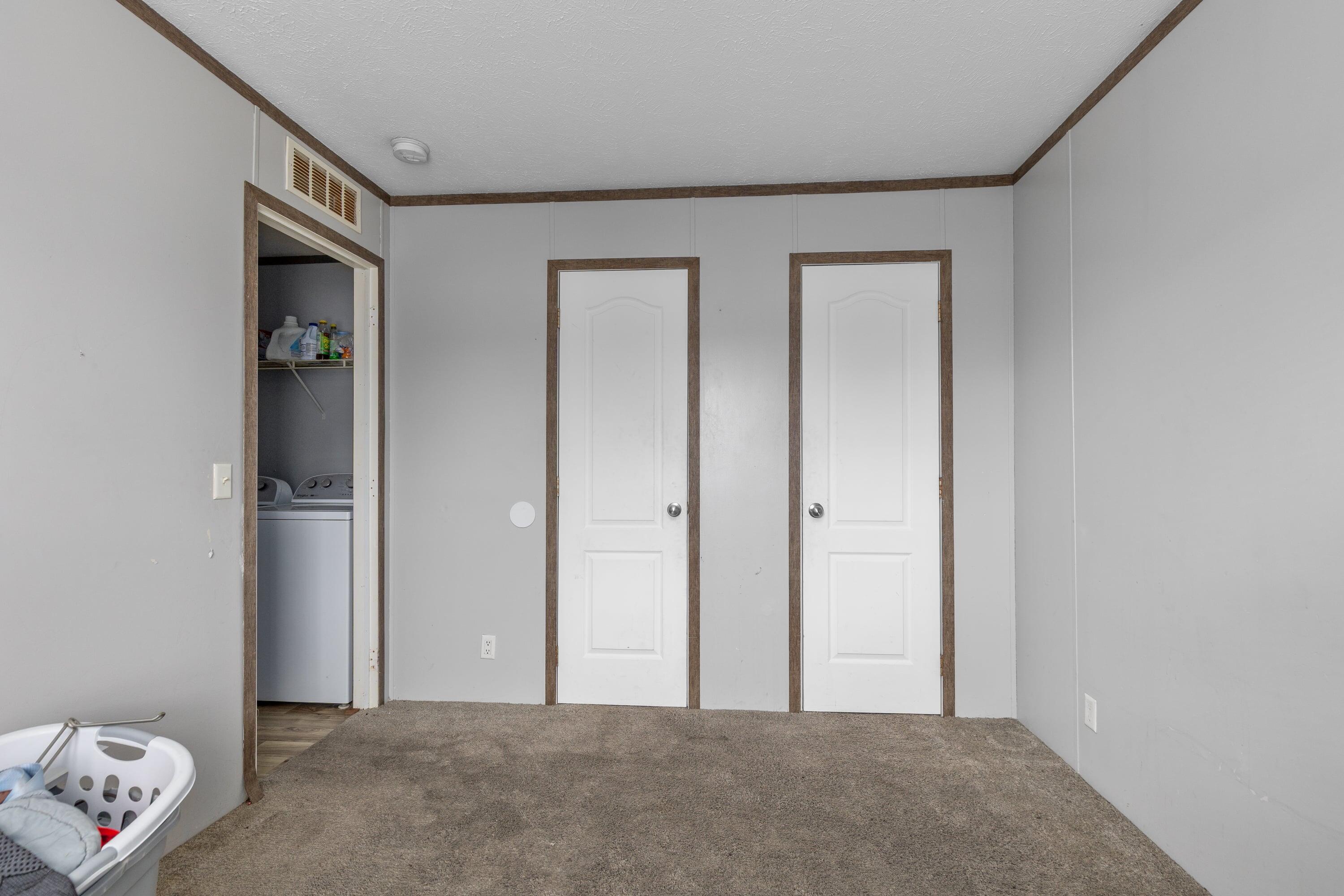 195 S Green Meadow Street SE Grand Rapids MI 49548