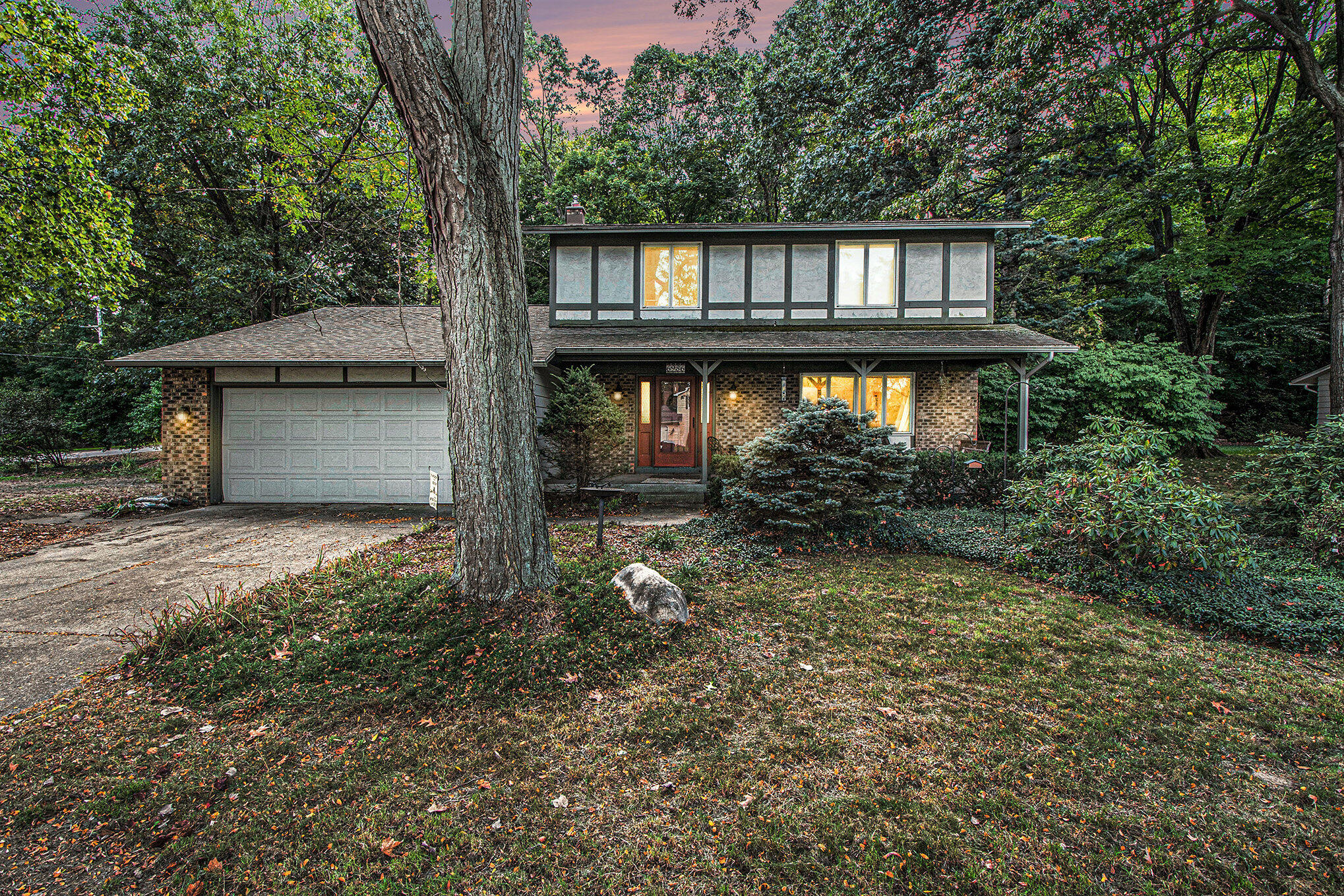 6986 Cimarron Drive SE Grand Rapids MI 49546