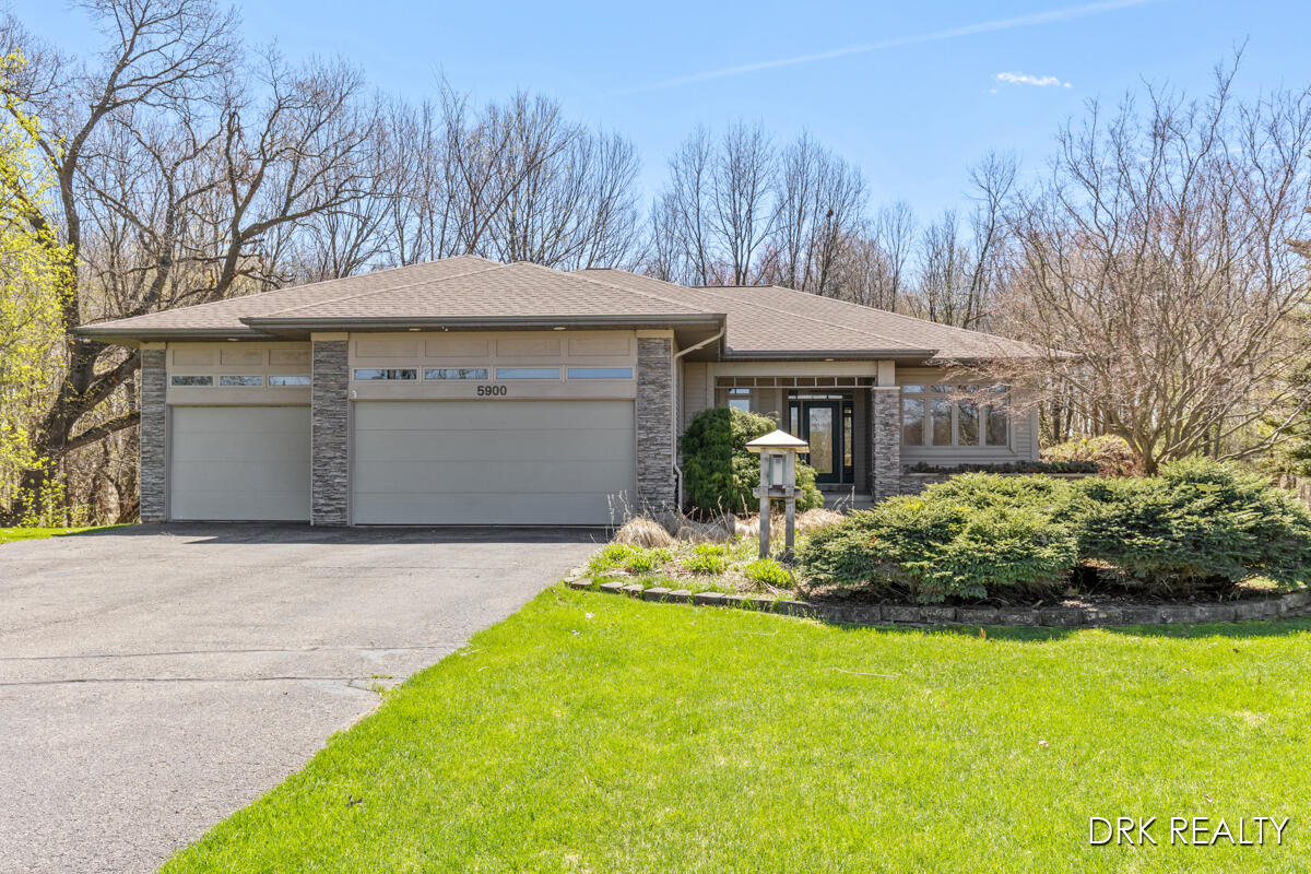 5900 Cannon Hills Drive NE Ada MI 49301