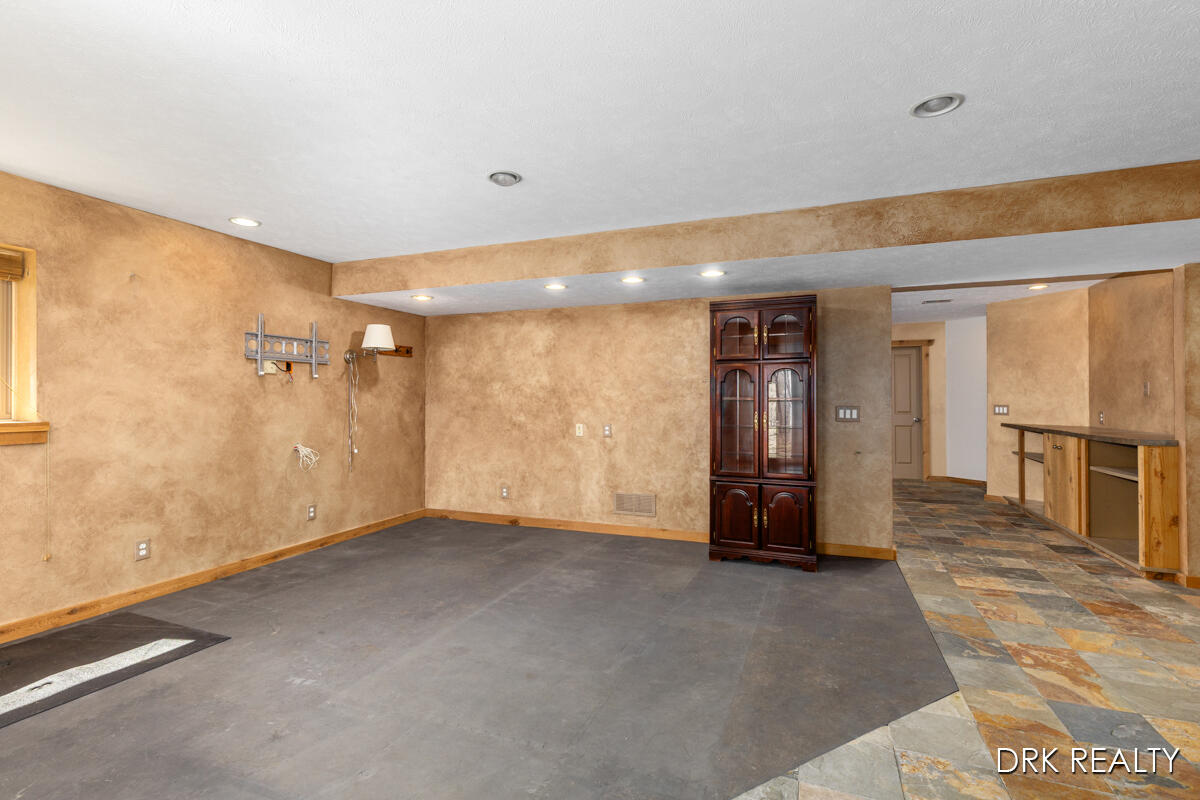 5900 Cannon Hills Drive NE Ada MI 49301