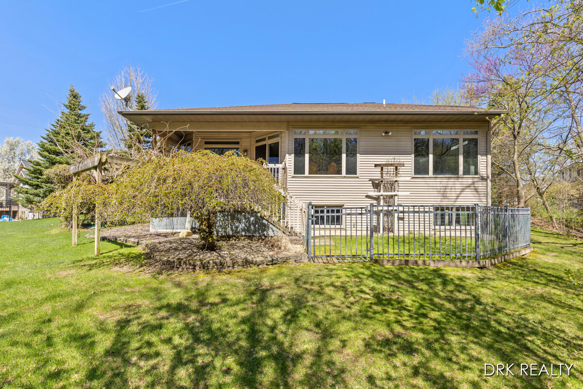 5900 Cannon Hills Drive NE Ada MI 49301