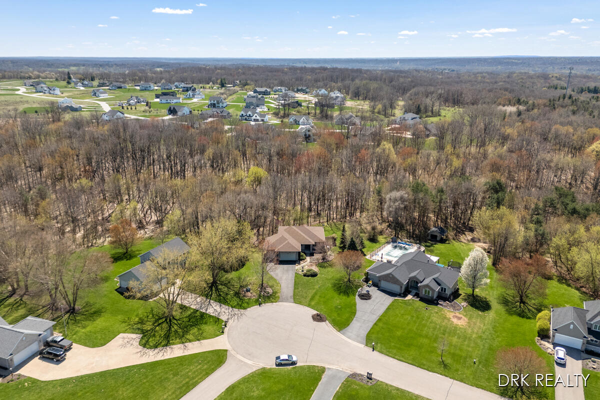 5900 Cannon Hills Drive NE Ada MI 49301