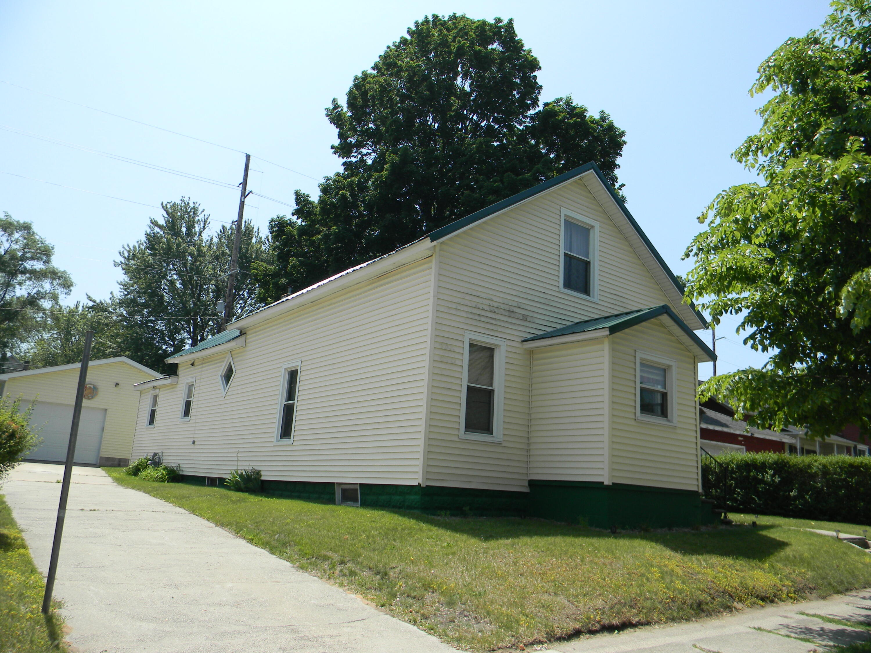 302 First Street Ludington MI 49431