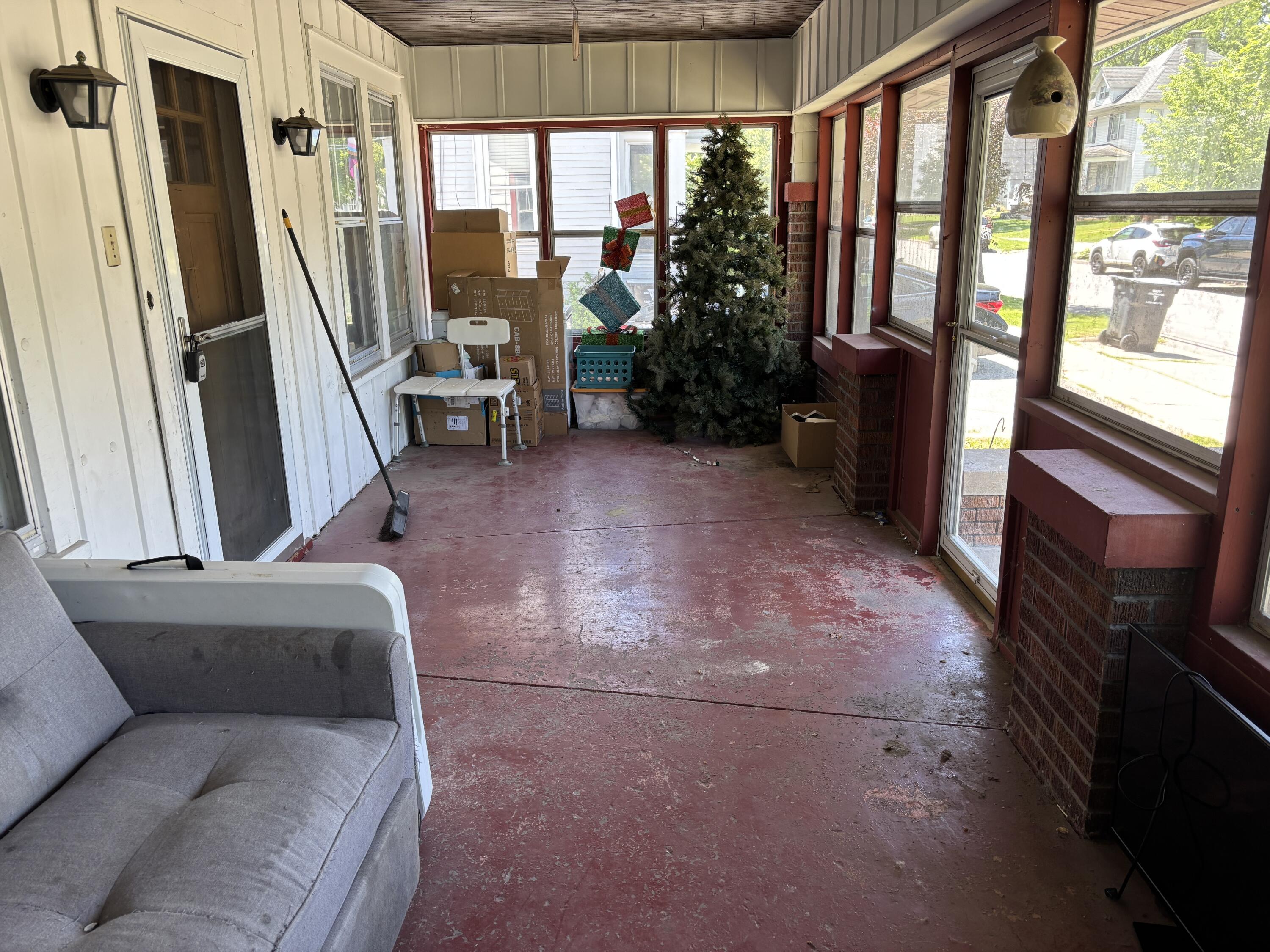 103 Clark Street Buchanan MI 49107
