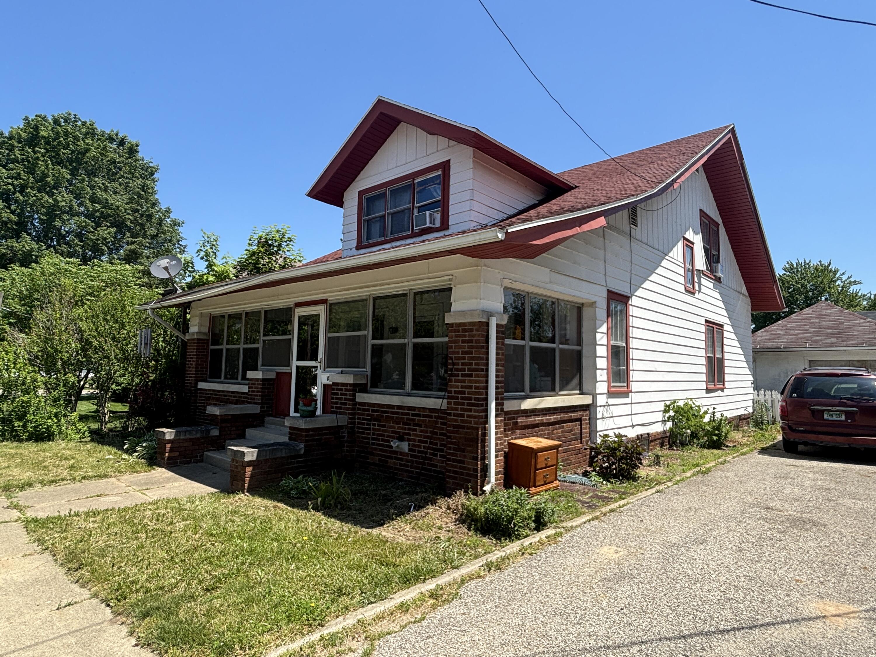 103 Clark Street Buchanan MI 49107