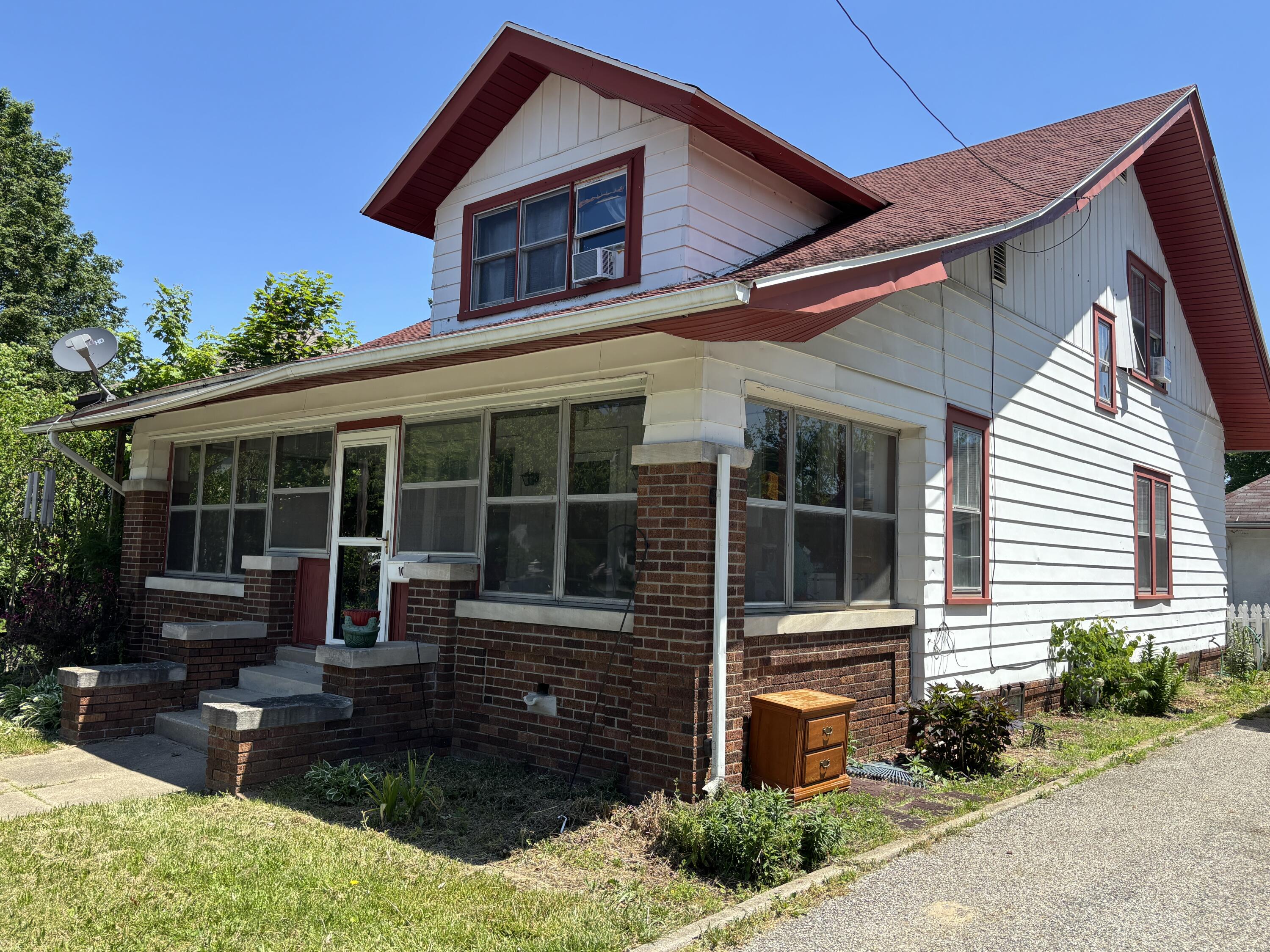 103 Clark Street Buchanan MI 49107