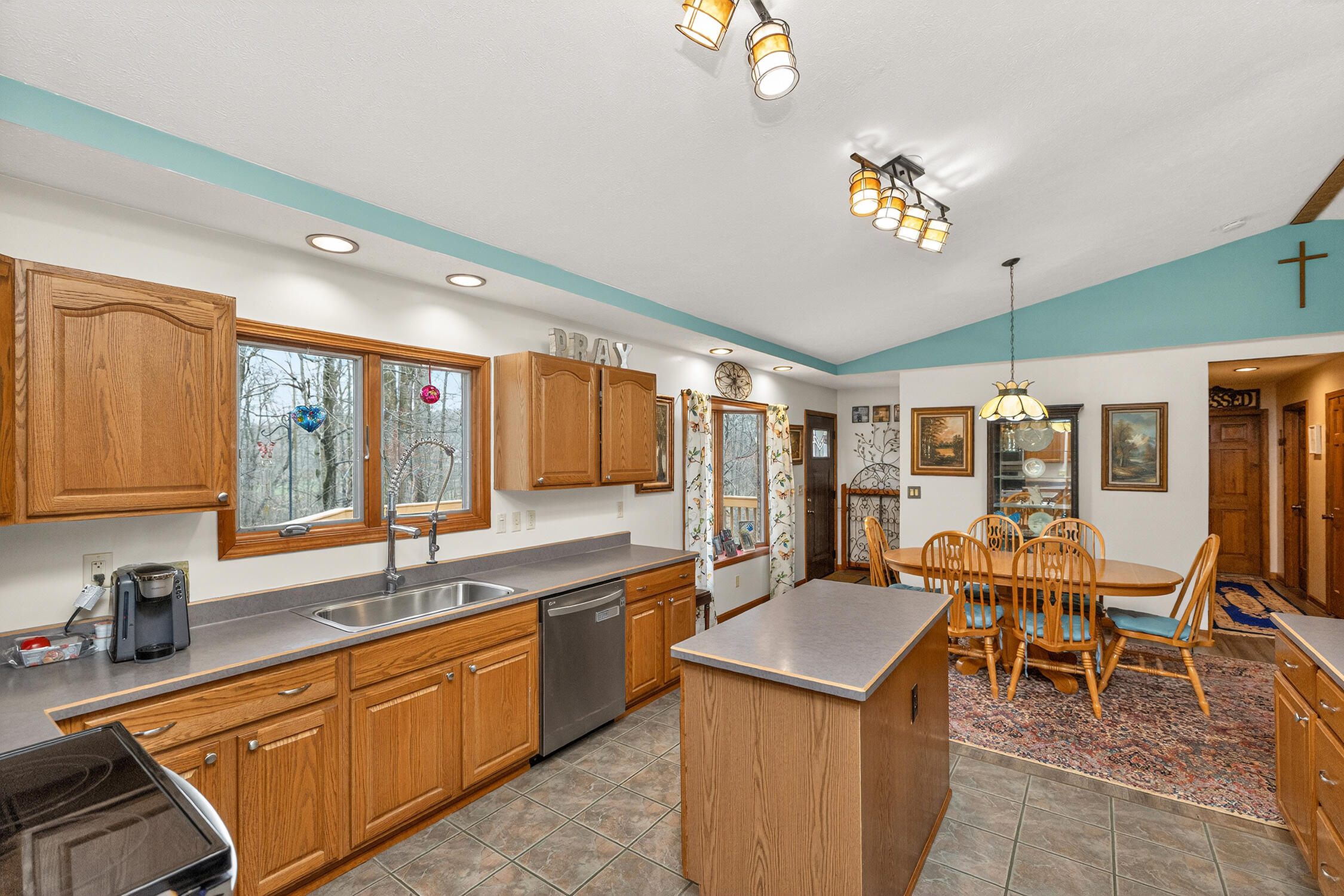 15740 Williamsville Street Vandalia MI 49095