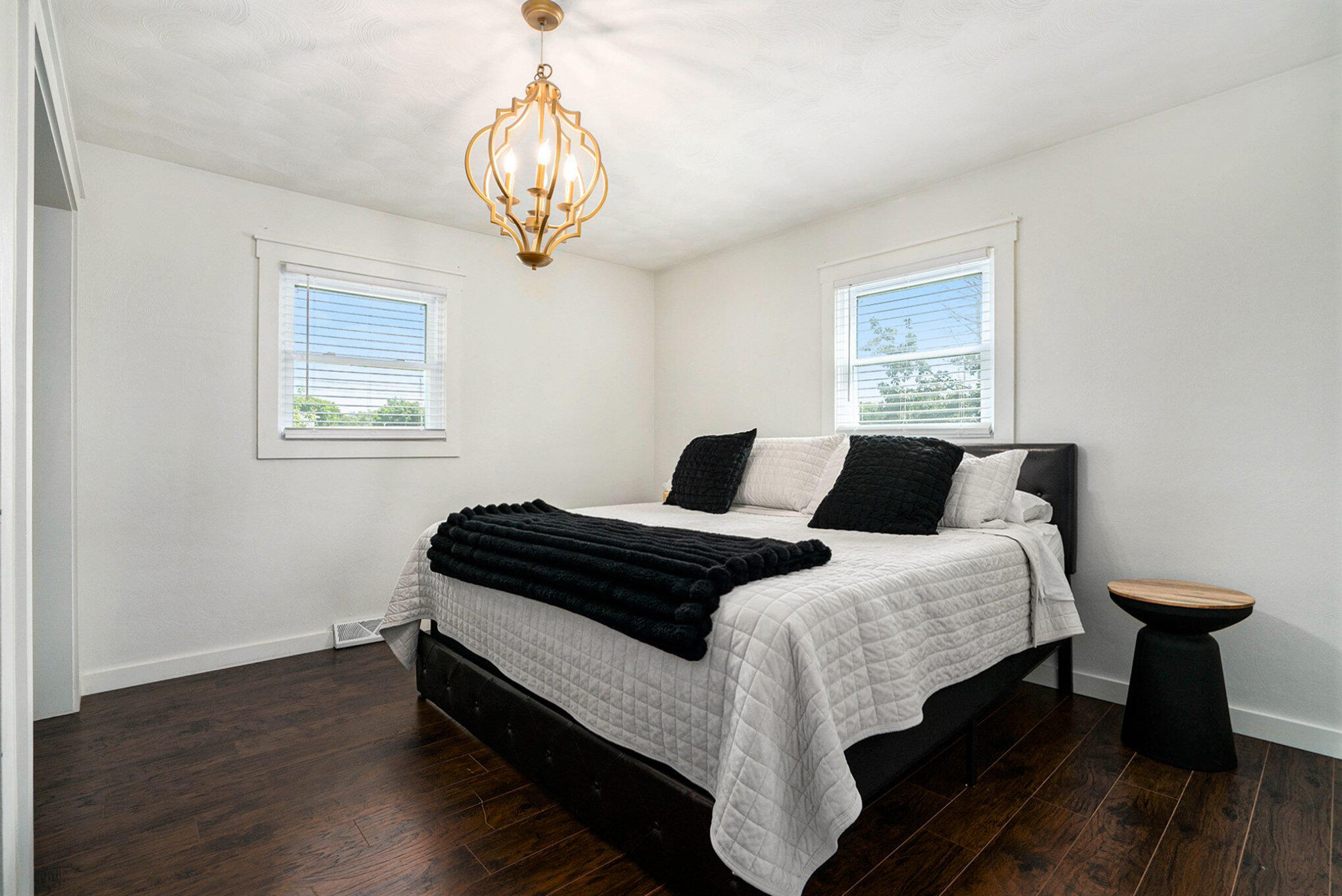 69218 Center Street Edwardsburg MI 49112