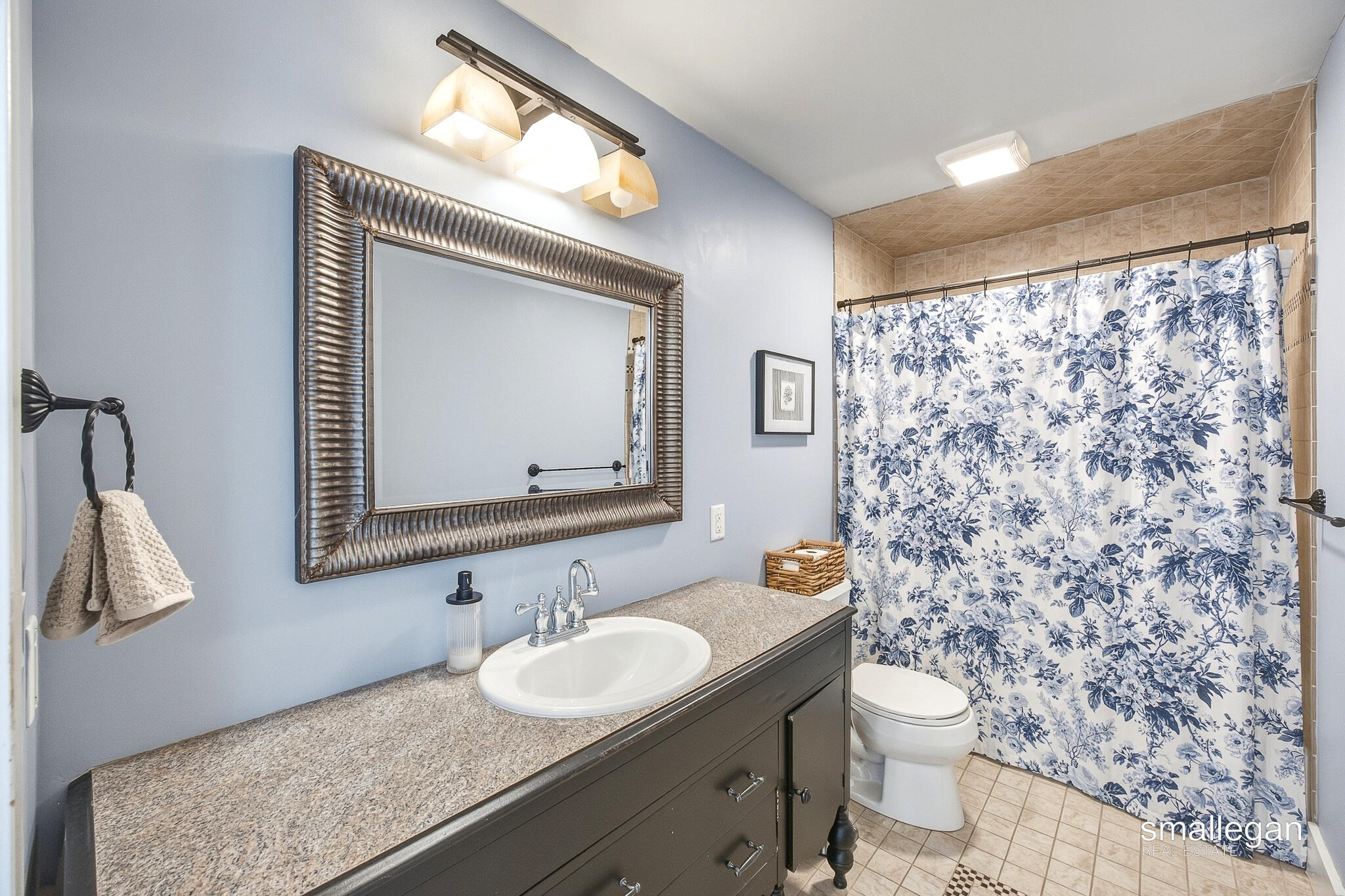 439 Lyon Street NE Grand Rapids MI 49503