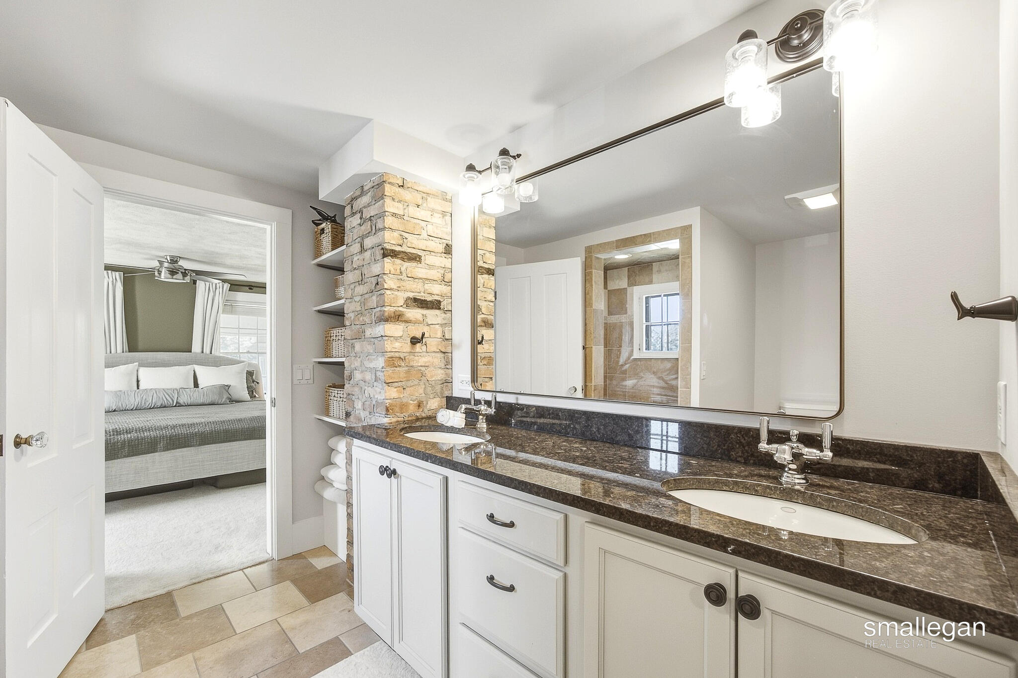 439 Lyon Street NE Grand Rapids MI 49503