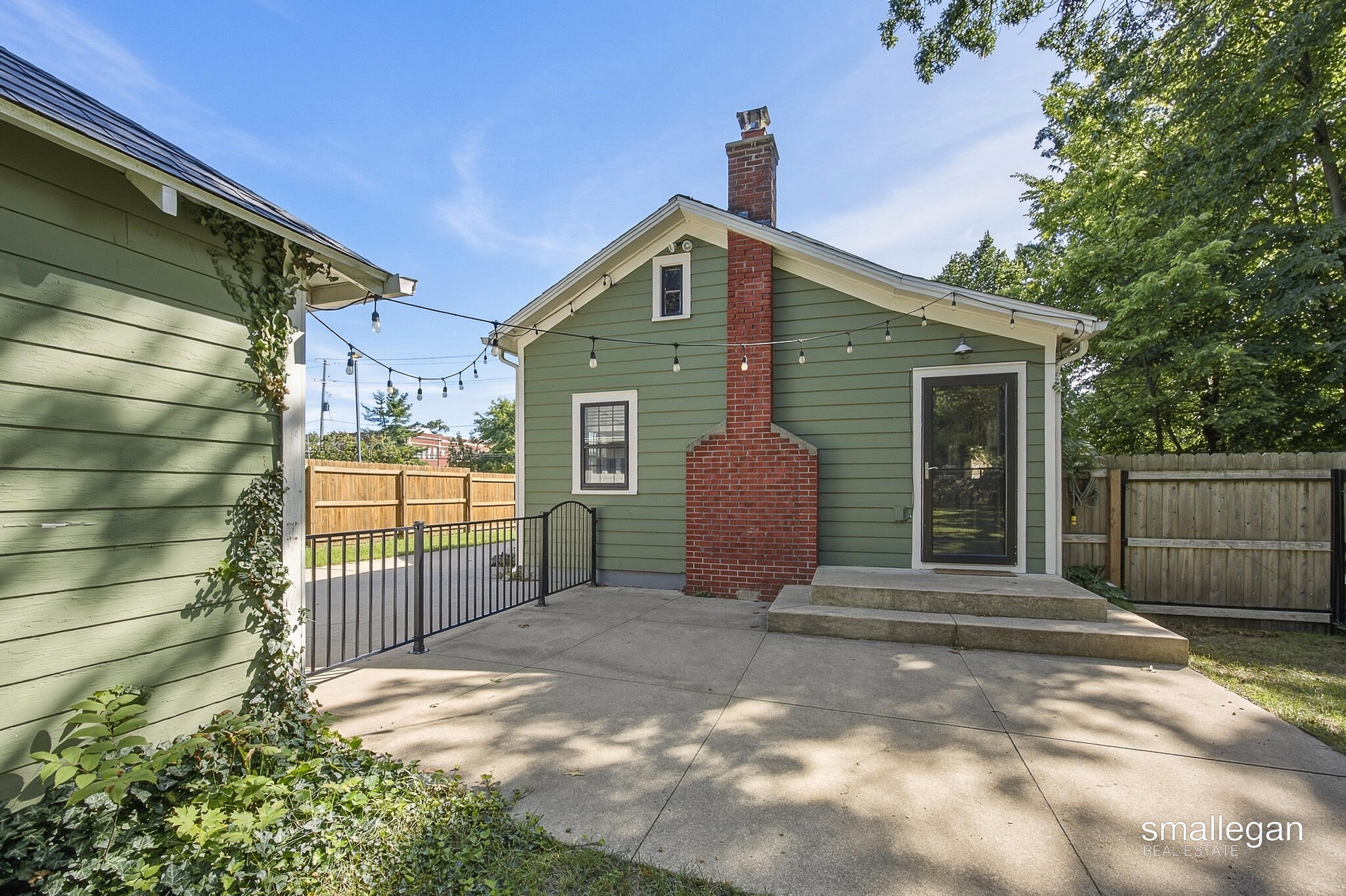 439 Lyon Street NE Grand Rapids MI 49503