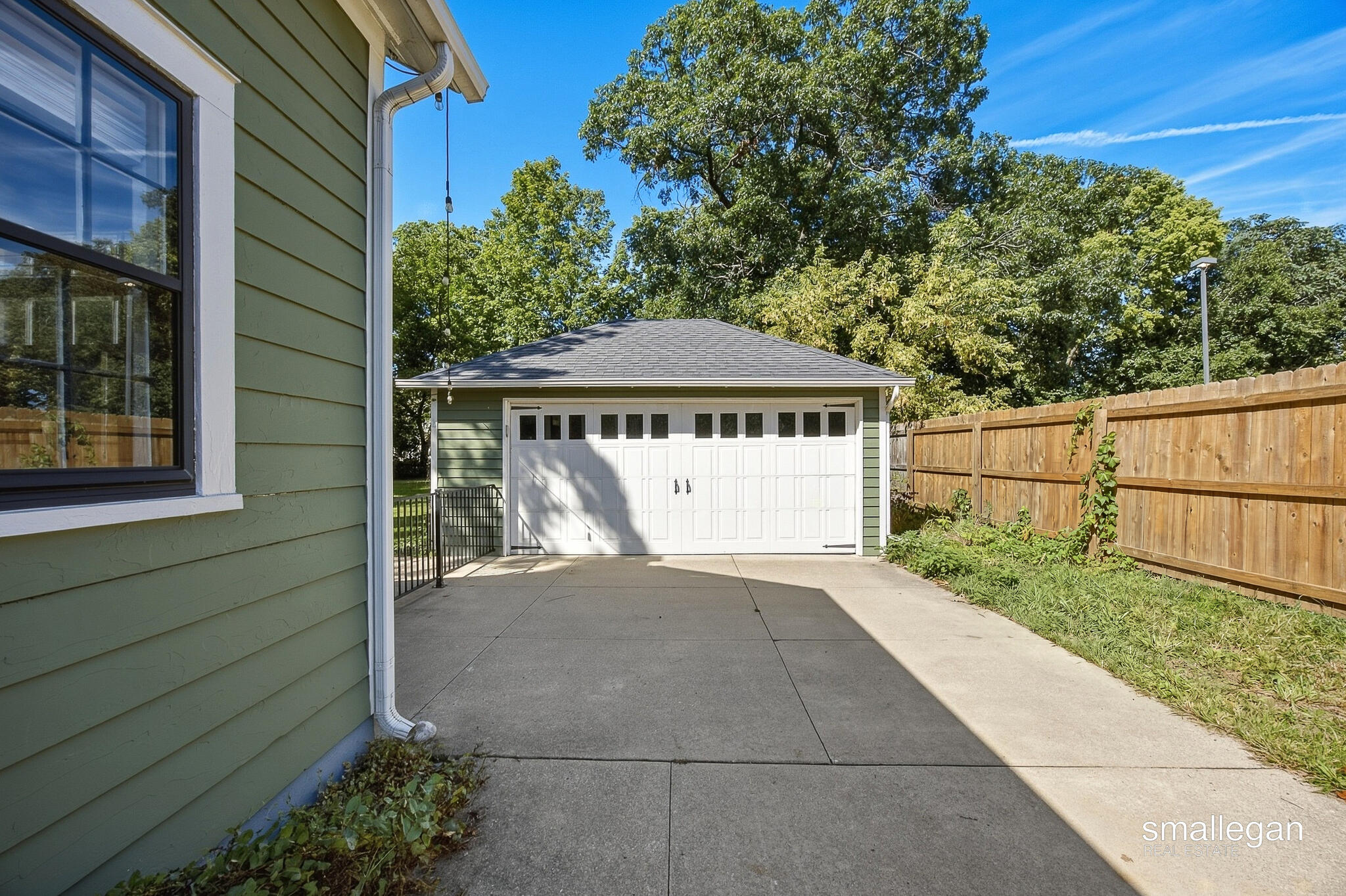 439 Lyon Street NE Grand Rapids MI 49503