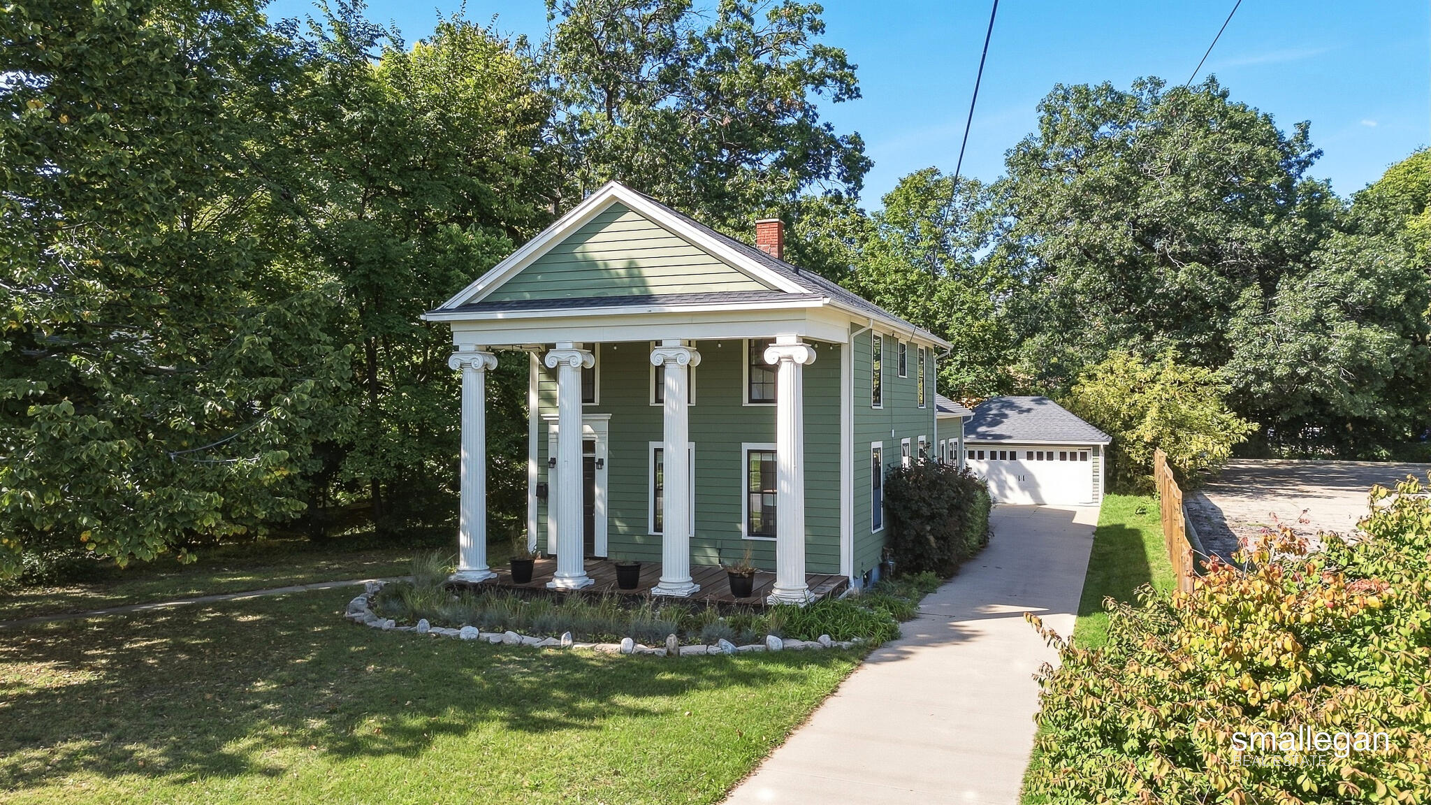 439 Lyon Street NE Grand Rapids MI 49503