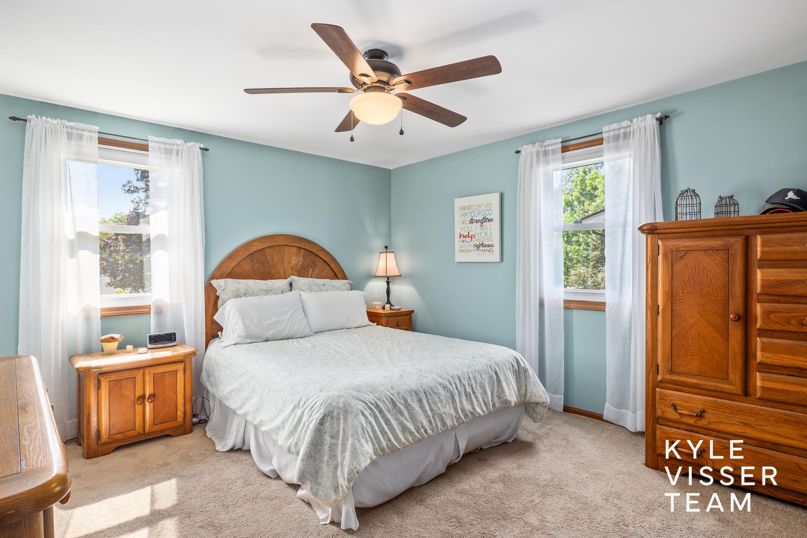 2032 Edgewood Avenue SE Grand Rapids MI 49546