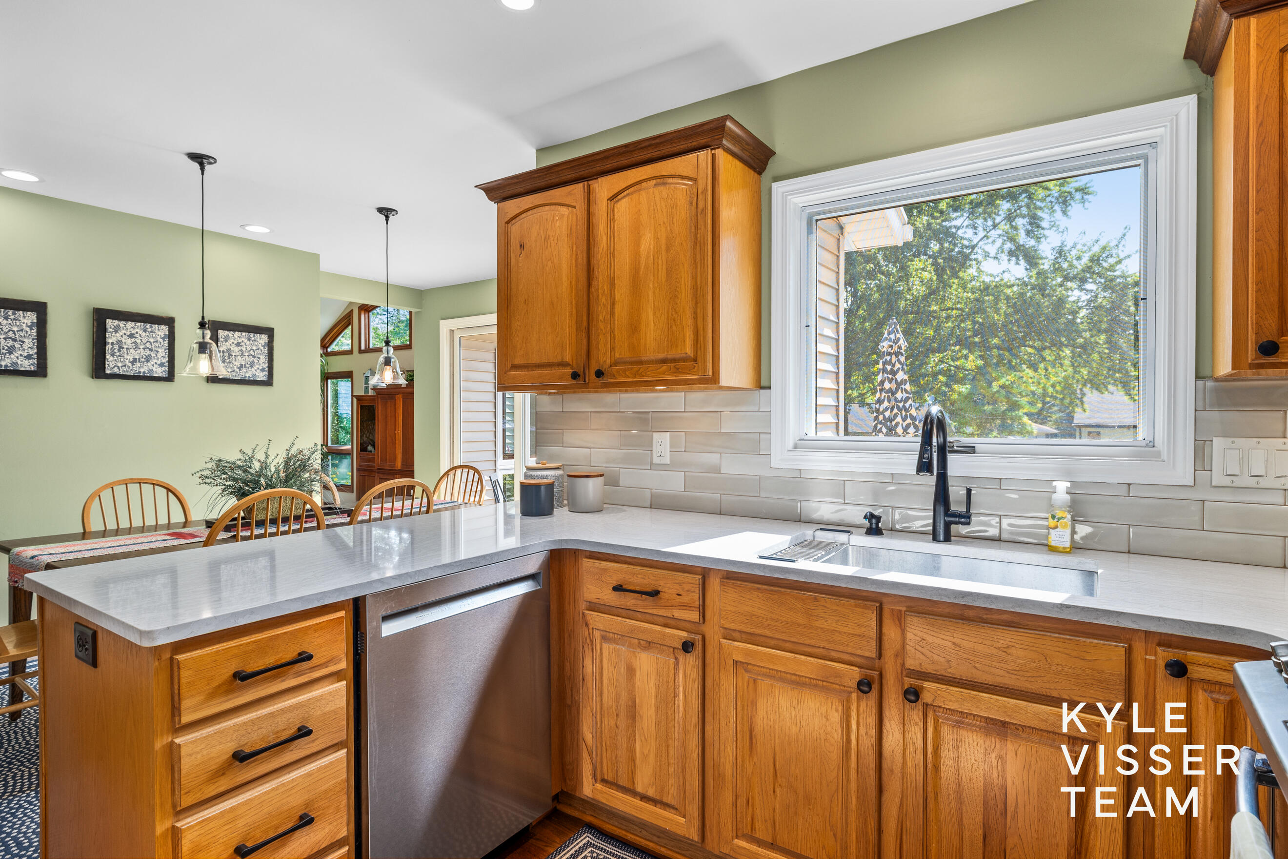 2032 Edgewood Avenue SE Grand Rapids MI 49546