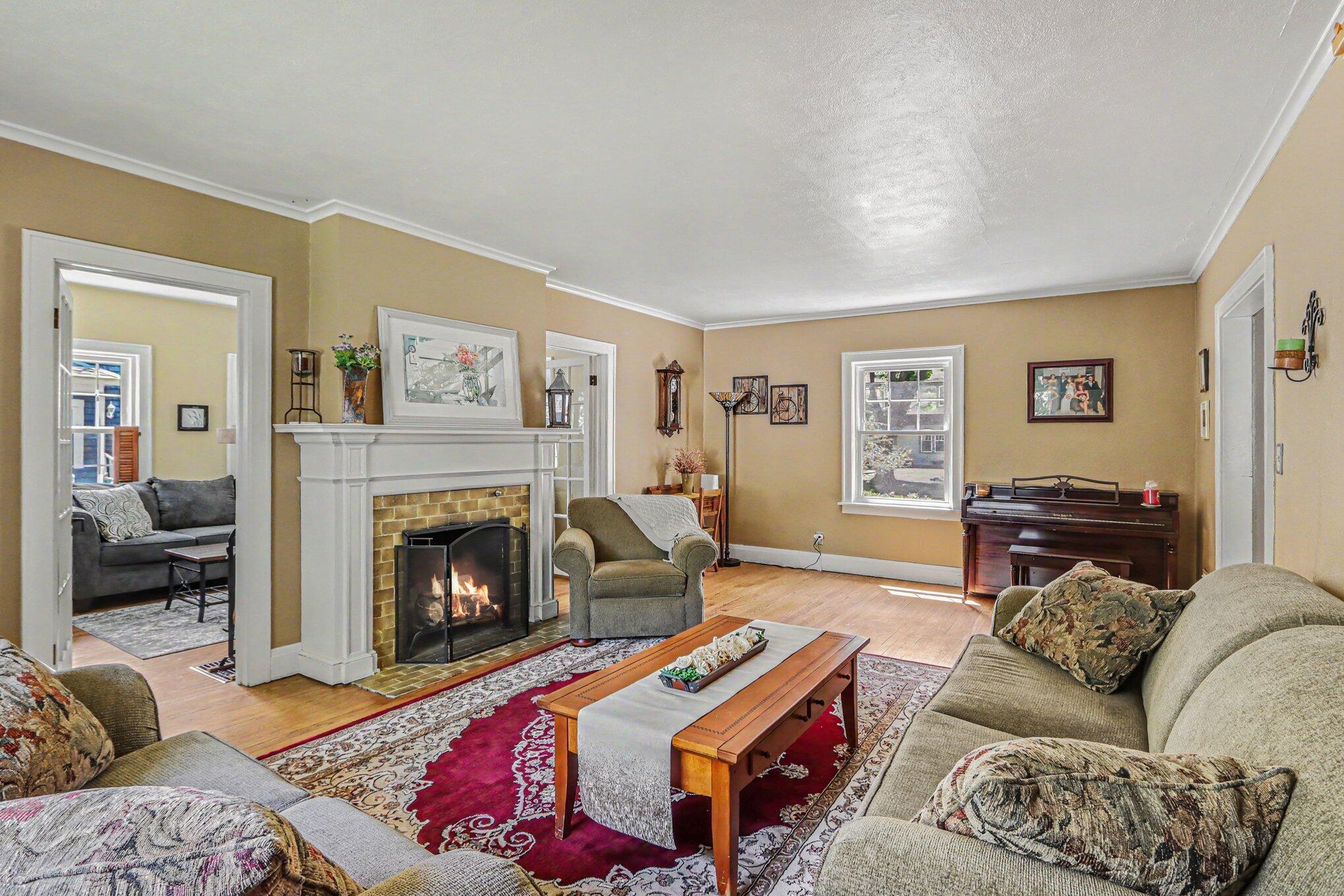 304 Creston Avenue Kalamazoo MI 49001