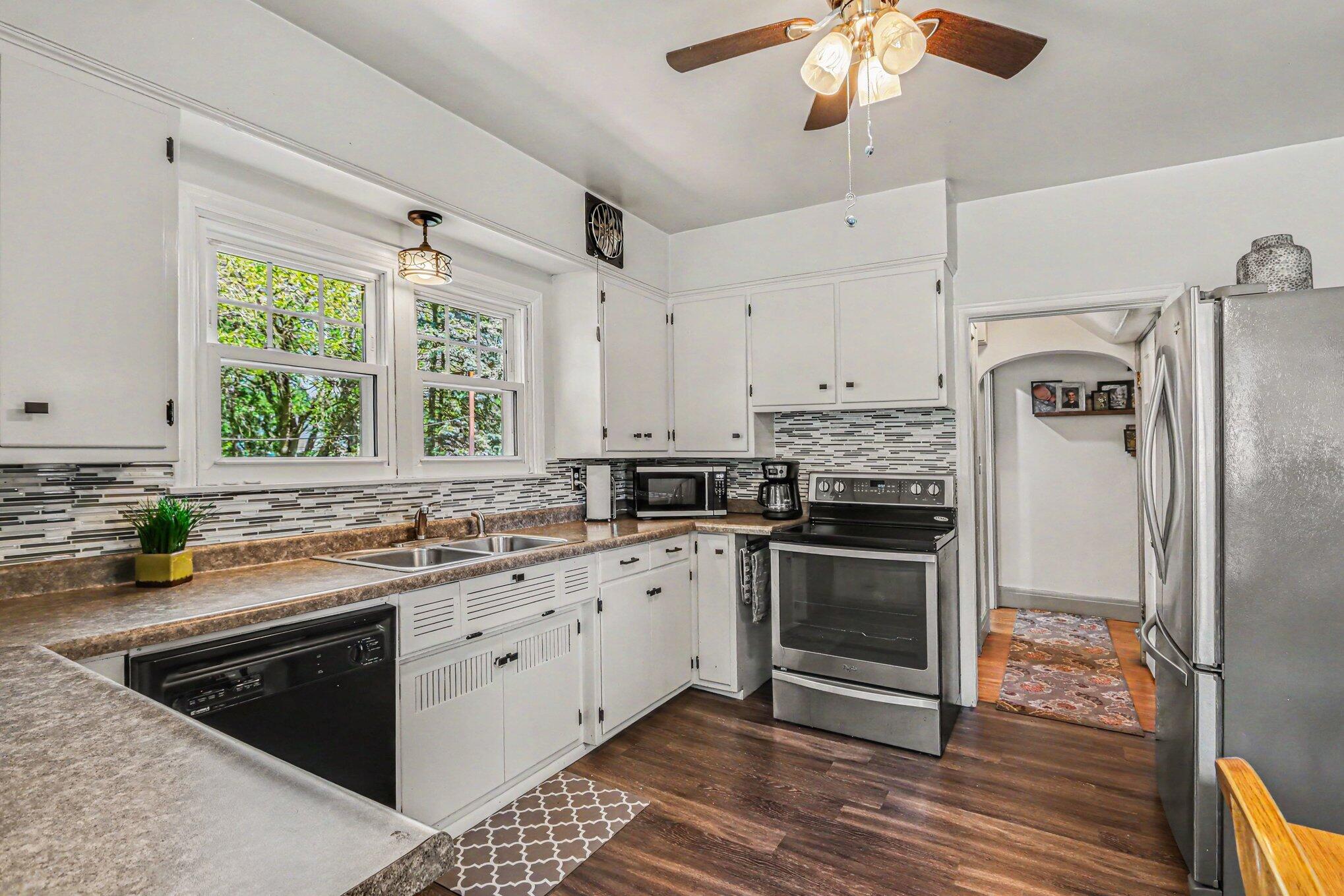 304 Creston Avenue Kalamazoo MI 49001
