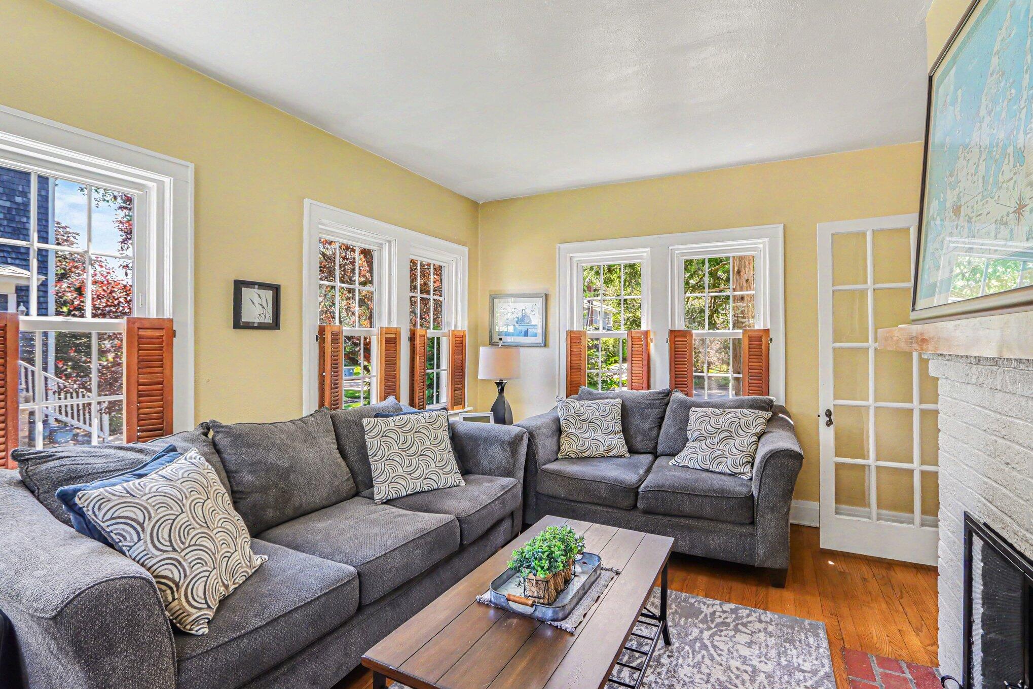 304 Creston Avenue Kalamazoo MI 49001