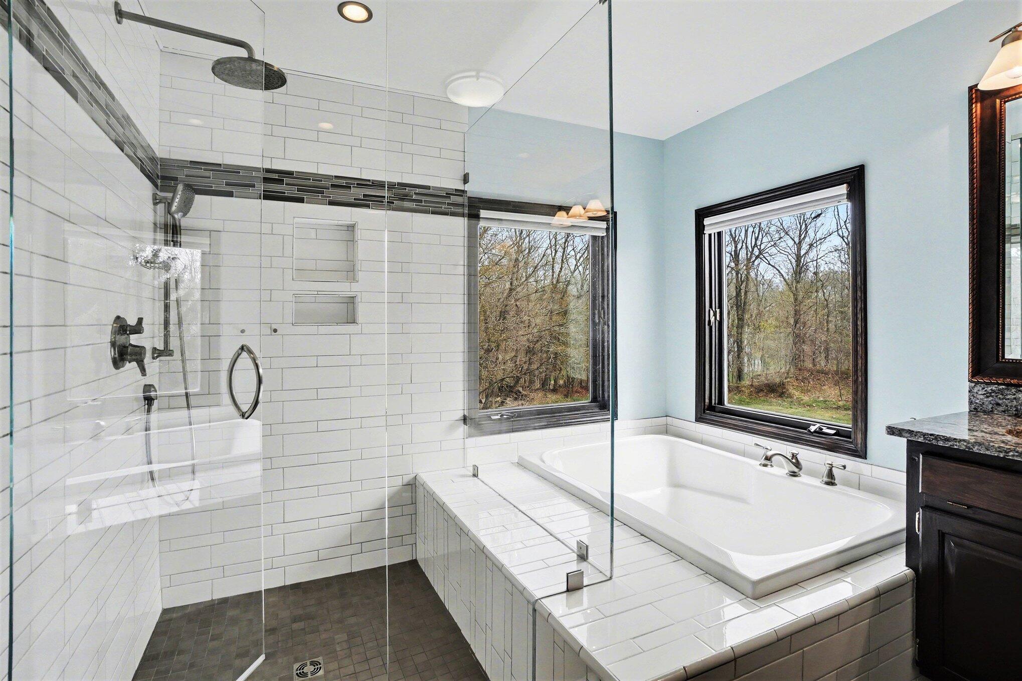 12132 Millpond Drive NW Grand Rapids MI 49534