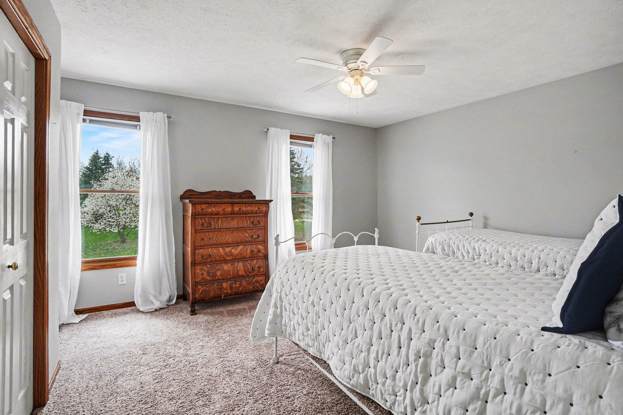 12132 Millpond Drive NW Grand Rapids MI 49534