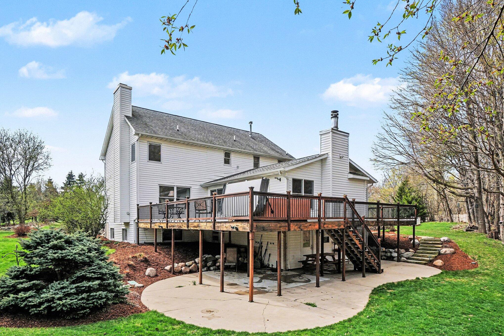 12132 Millpond Drive NW Grand Rapids MI 49534