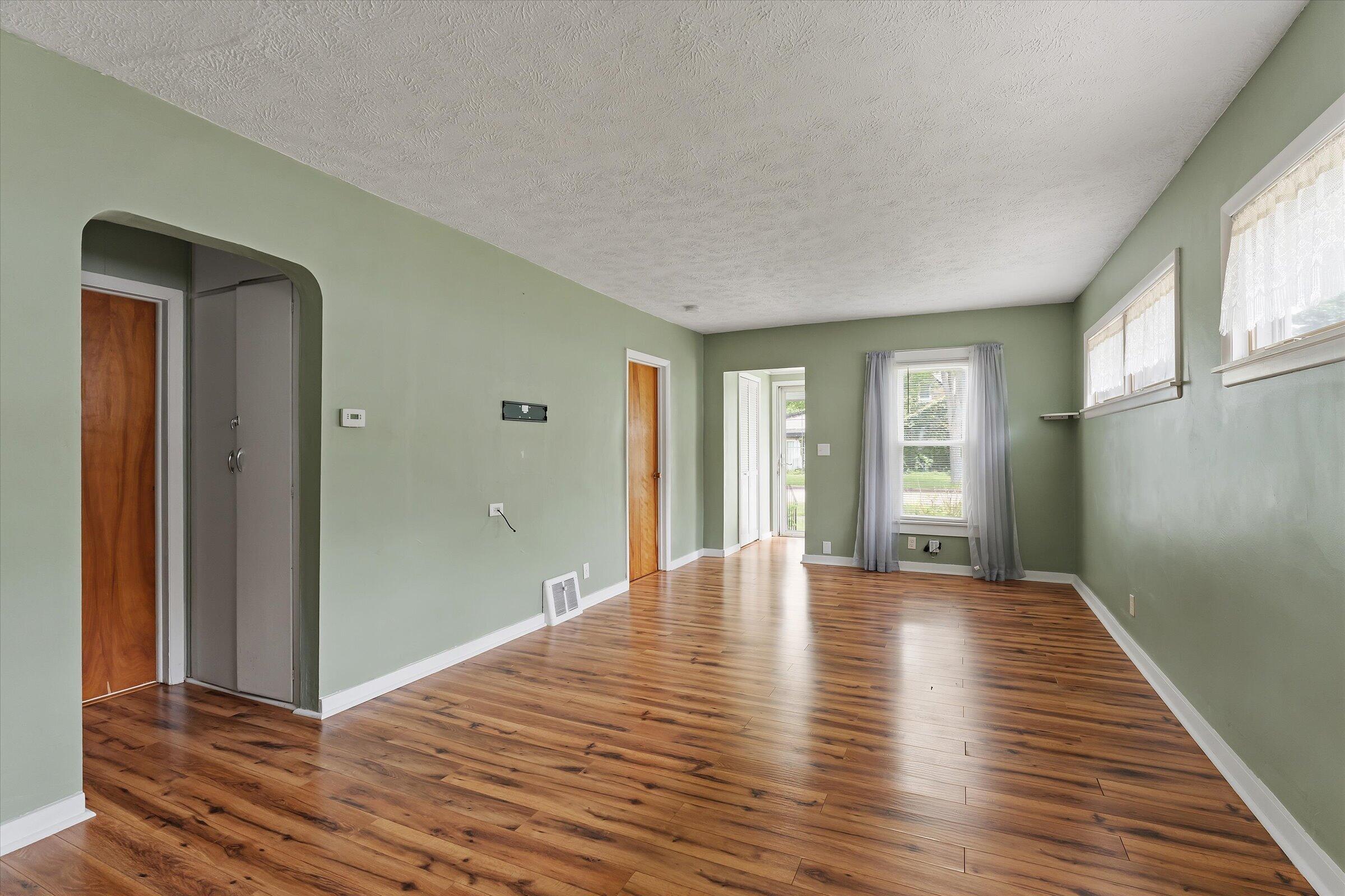 36 N 16th Street Niles MI 49120